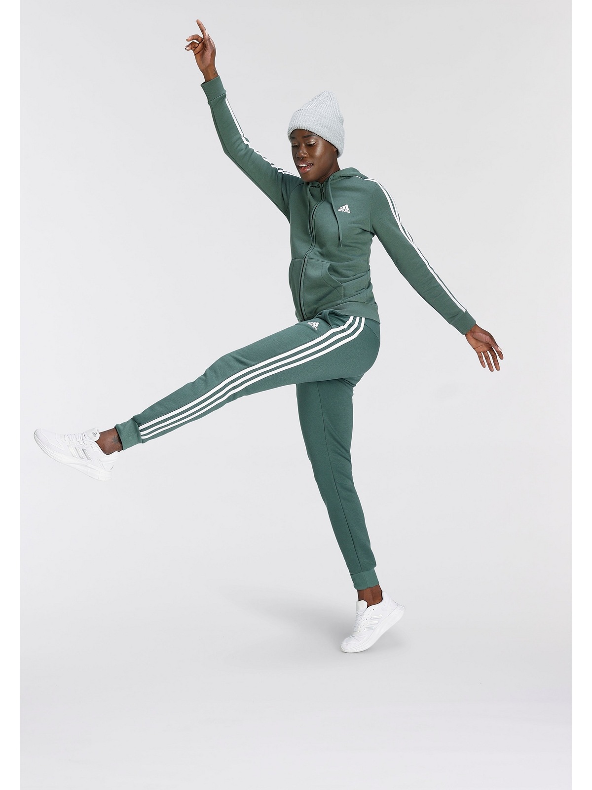 adidas Sportswear Kapuzensweatjacke »Große Größen«, Bündchen und Saum gerippt