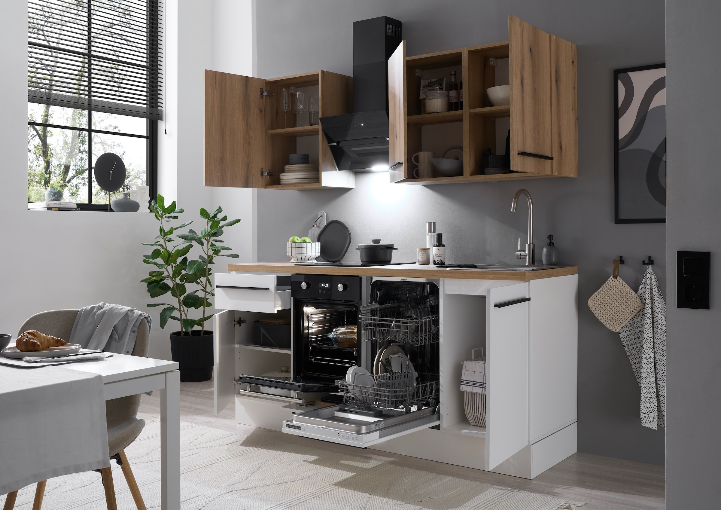 BASIC by Balculina Pantryküche »Torcello BxHxT 180x210x60 cm«, Breite 180cm, wahlweise mit E-Geräten, Softclose-Funktion