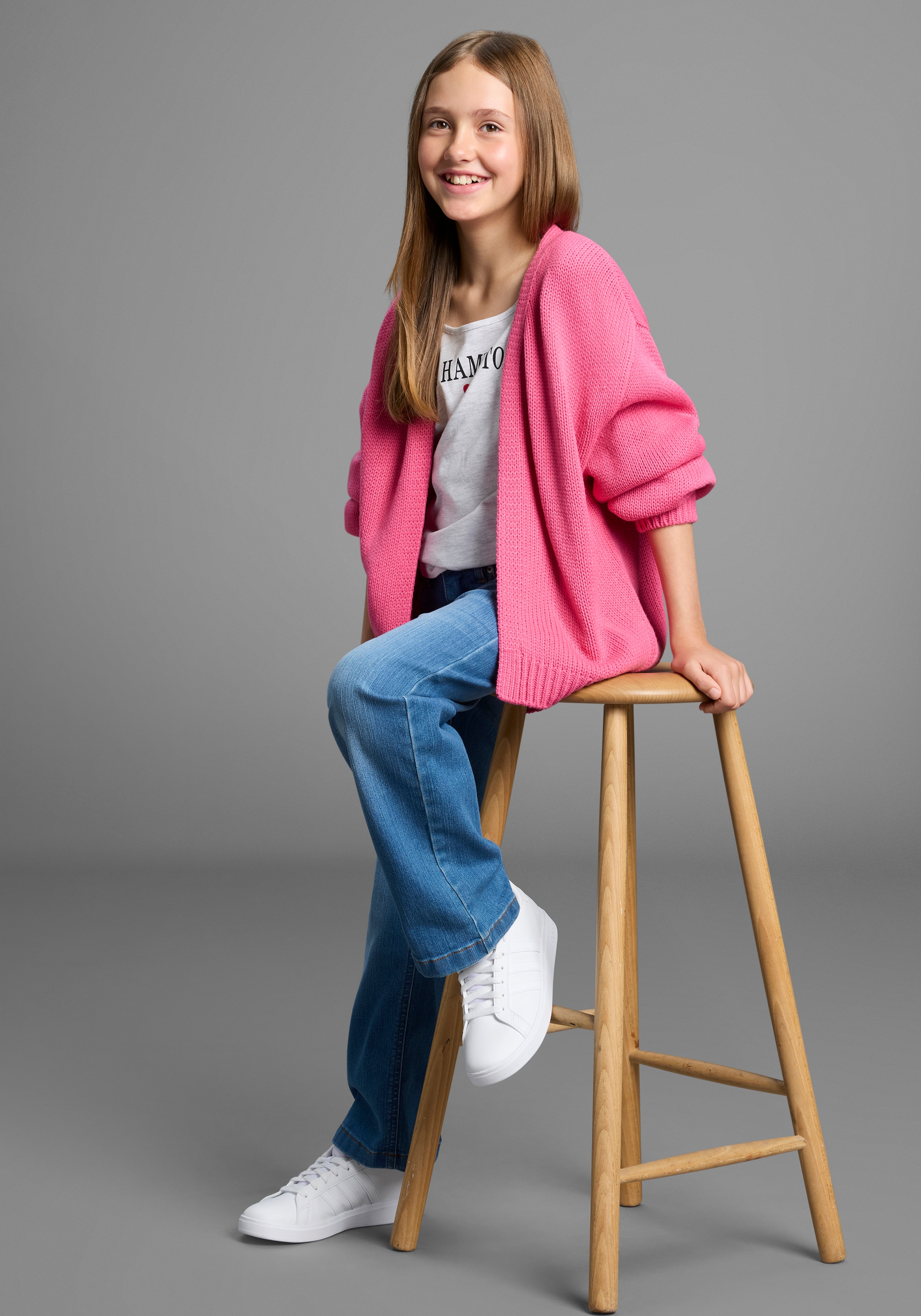 Bruno Banani Strickjacke »Cardigan«, NEU: BRUNO BANANI für TEENS! Lockerer, weicher Strick
