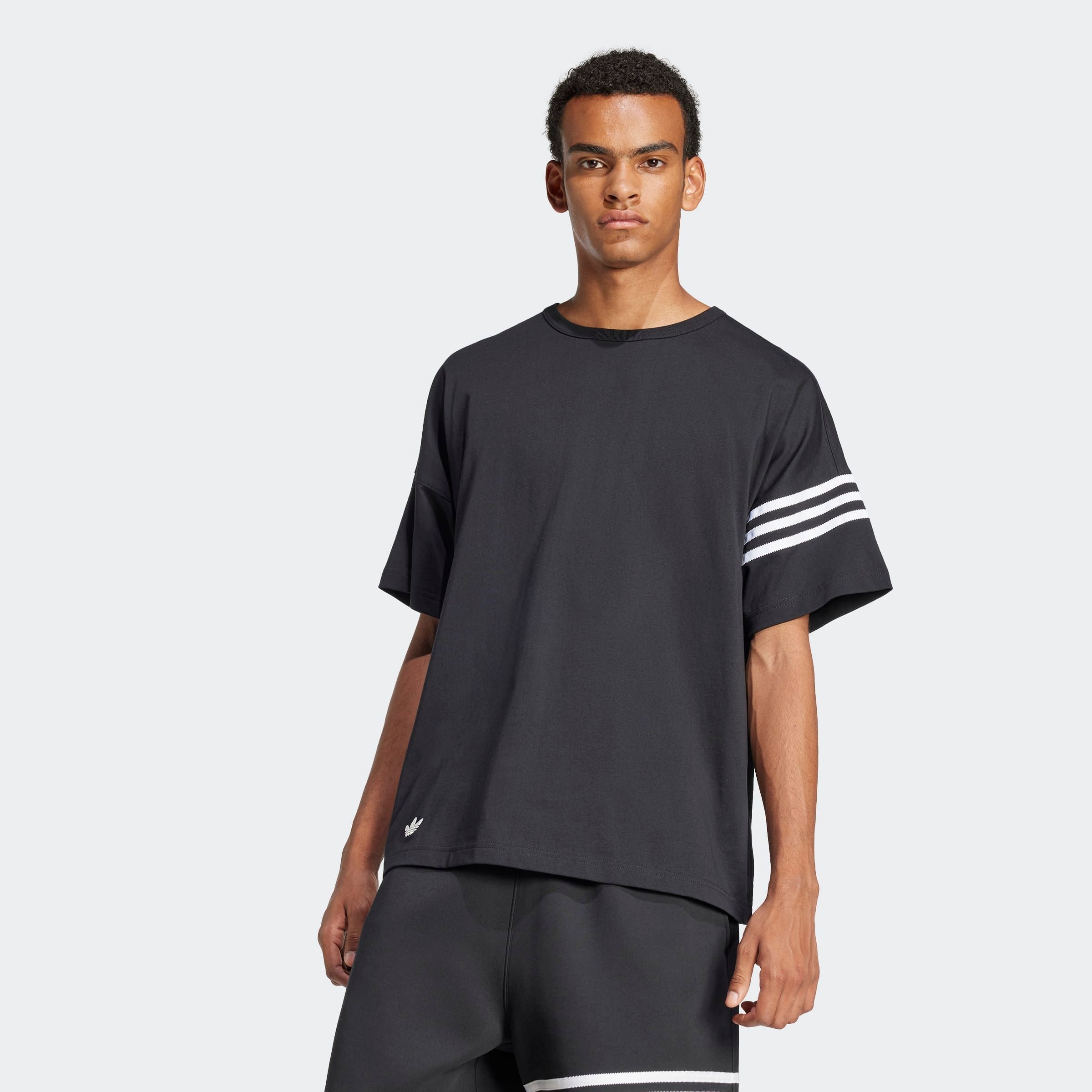 adidas Originals T-Shirt "NEU C TEE" sportlicher Stil, 3-Streifen am Ärmel, günstig online kaufen
