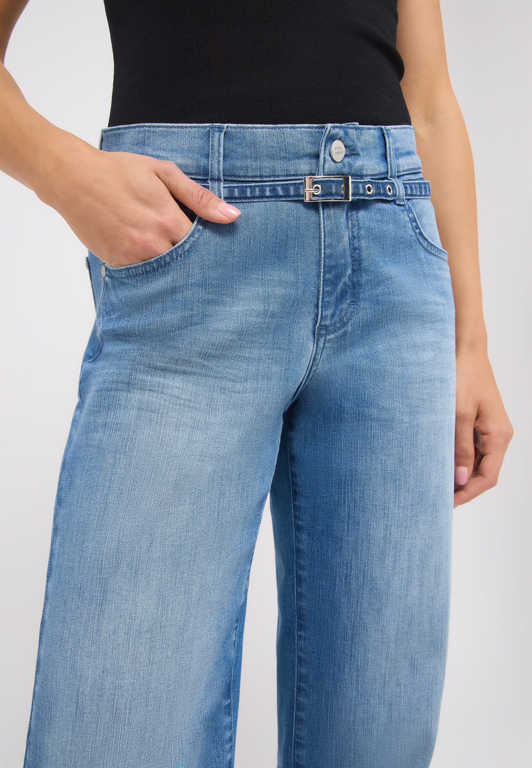 Thumbnail - ANGELS Relax-fit-Jeans "LIZ BELT" mit integriertem Gürtel