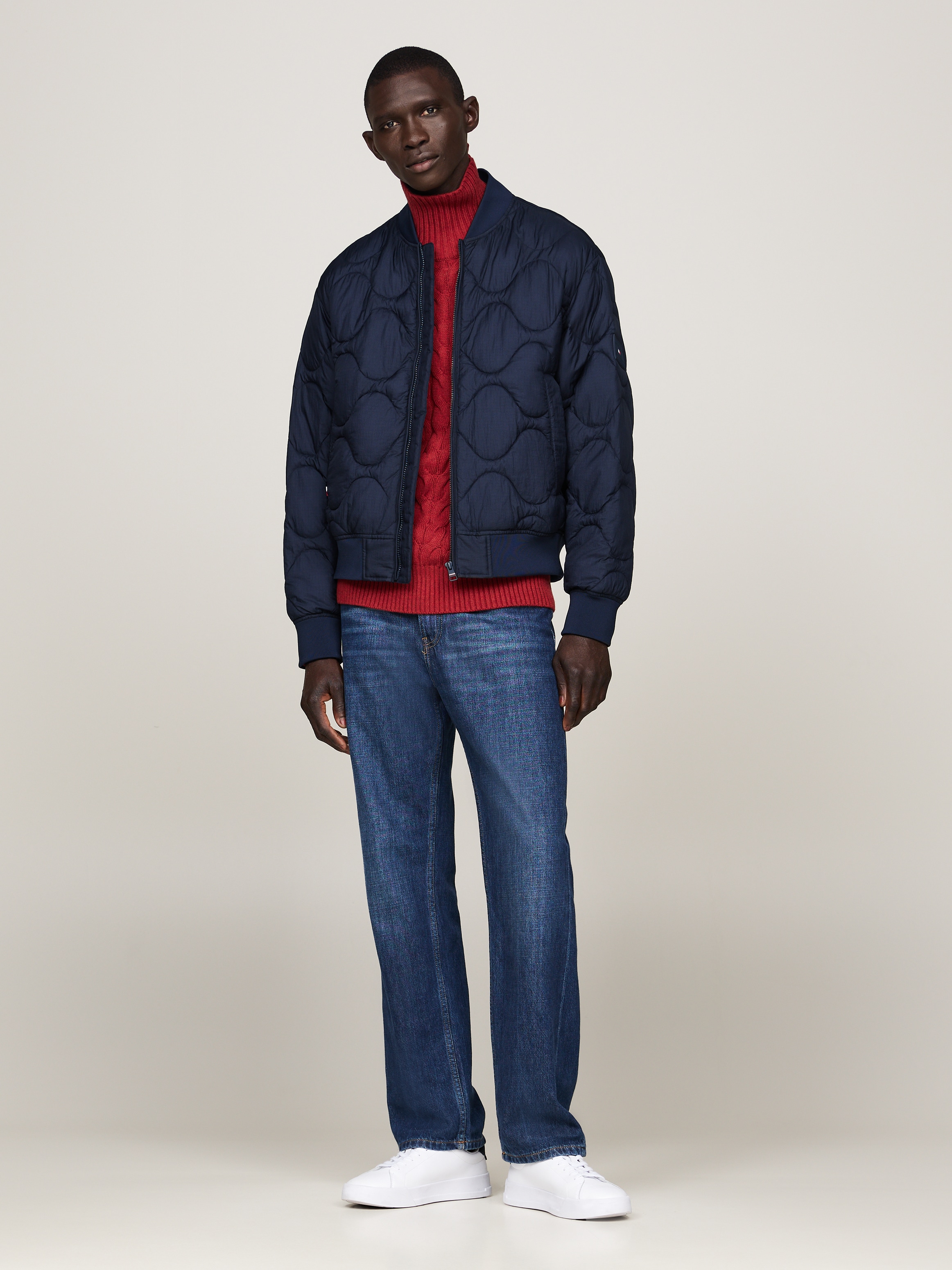 Tommy Hilfiger Steppjacke »ONION QUILTED BOMBER«, ohne Kapuze, mit Stehkragen, modische Steppung