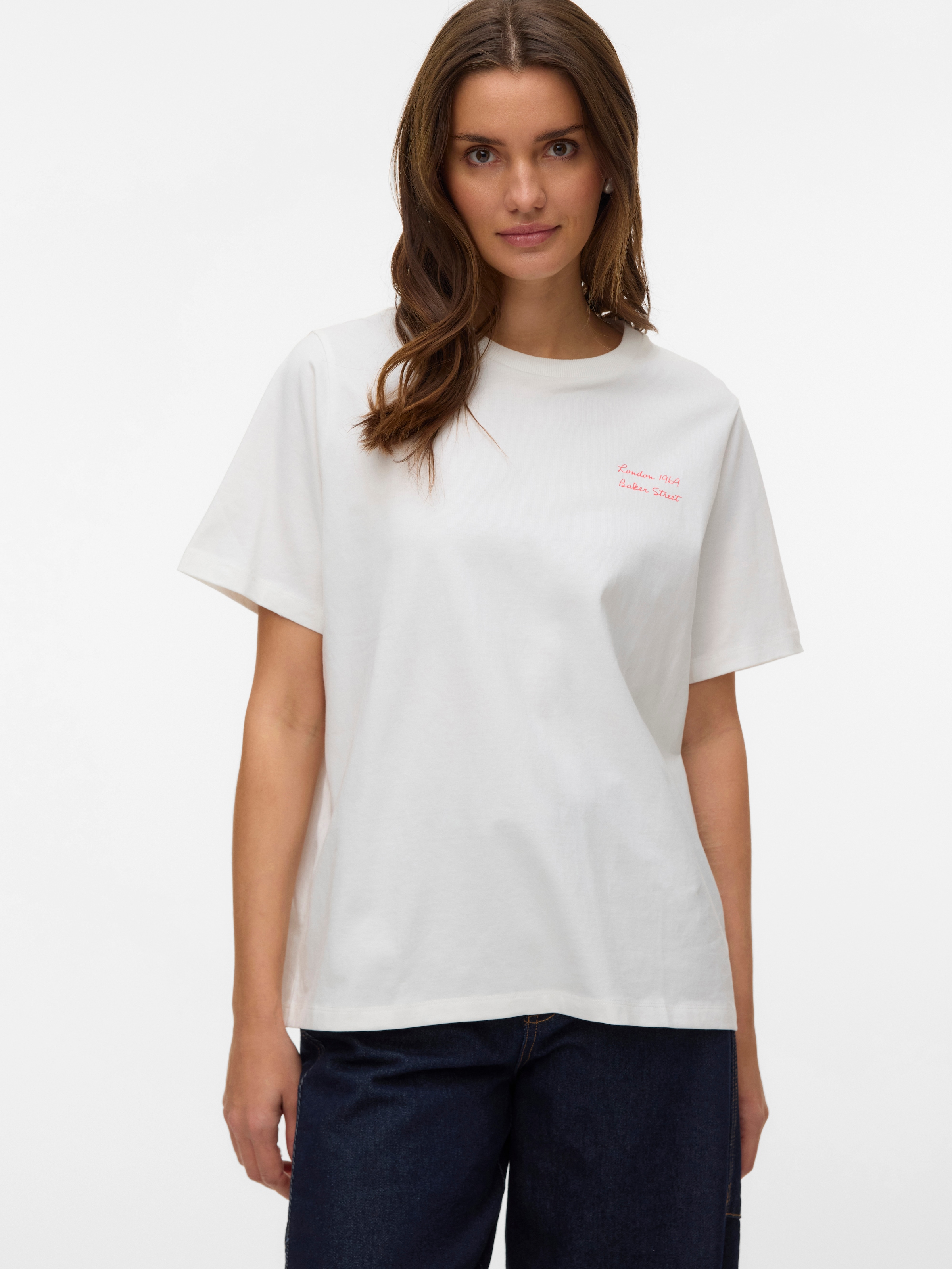 Vero Moda Kurzarmshirt »VMYVONNE CATY SS TOP BOX JRS« mit Rückenprint