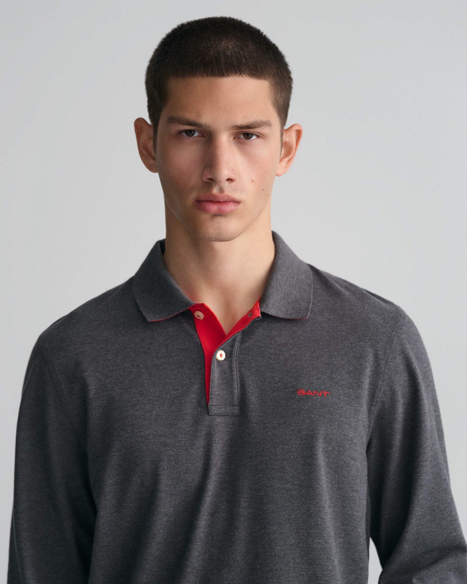 Gant Poloshirt »REG CONTRAST PIQUE LS POLO«, mit kontrastfarbenen Einsätzen