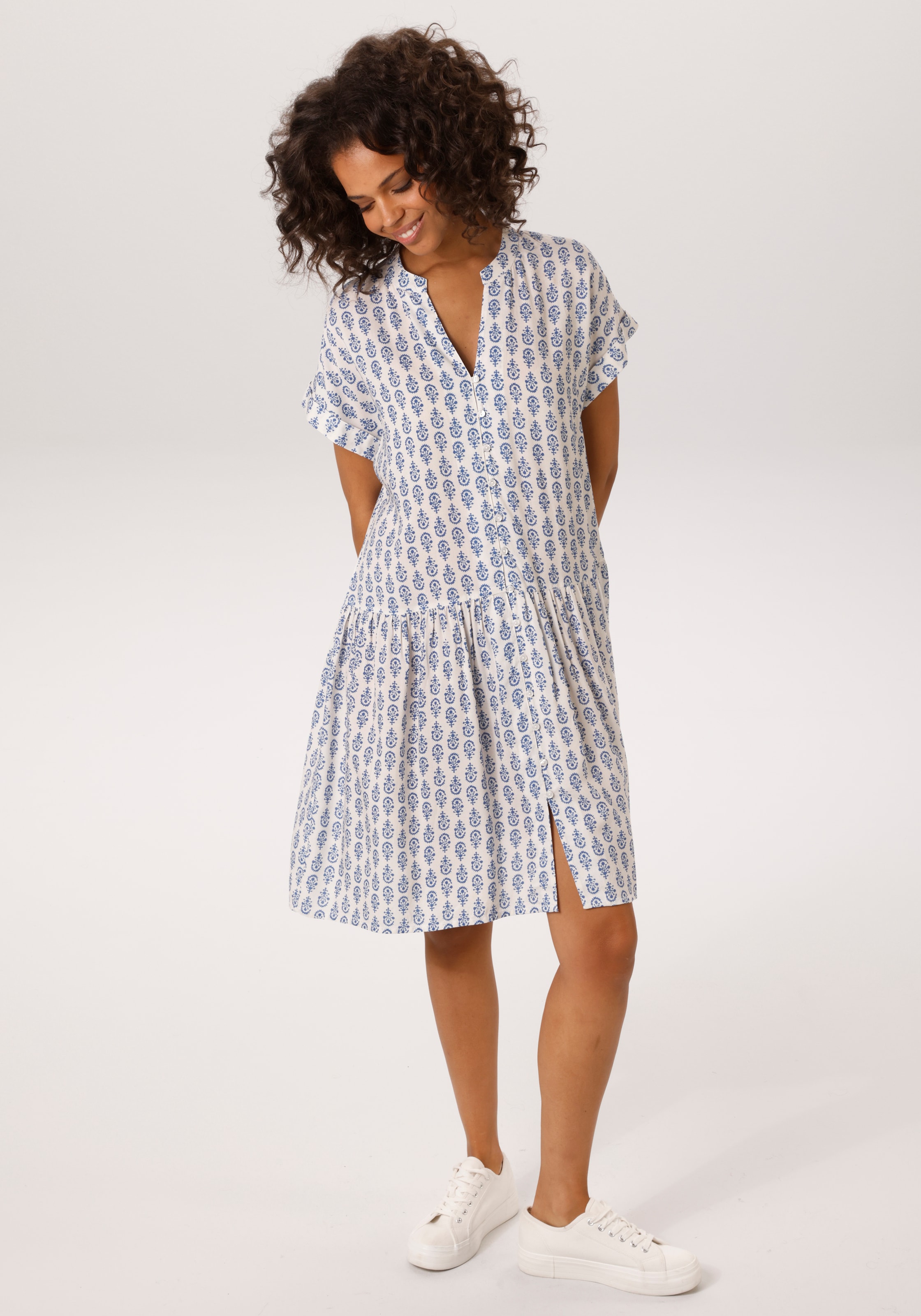 Aniston CASUAL Sommerkleid mit nostalgischen Porzellan-Druck