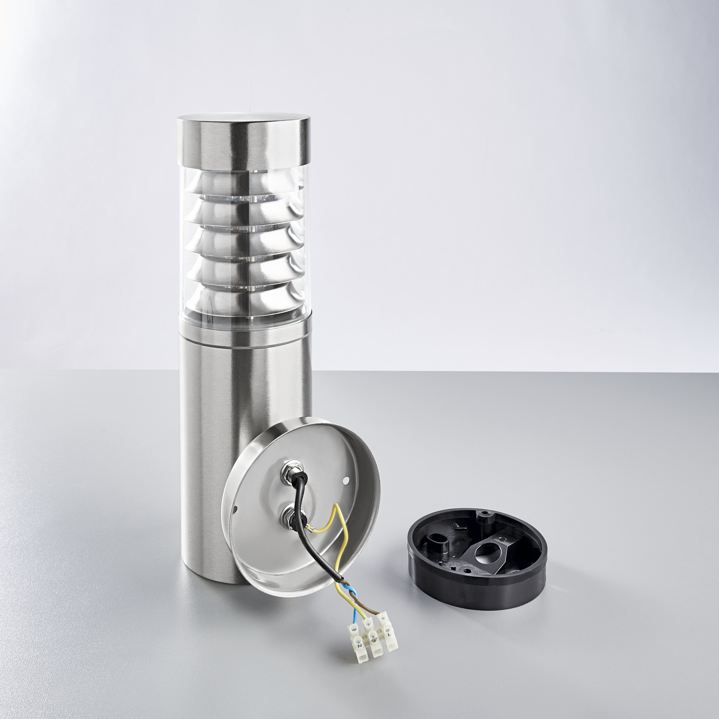 Thumbnail - HEITRONIC Außen-Wandleuchte "Saturn" E27 1 Stk. Wandlampe, Außenlampe, klarer 360-Lichtaustritt, aus Edelstahl