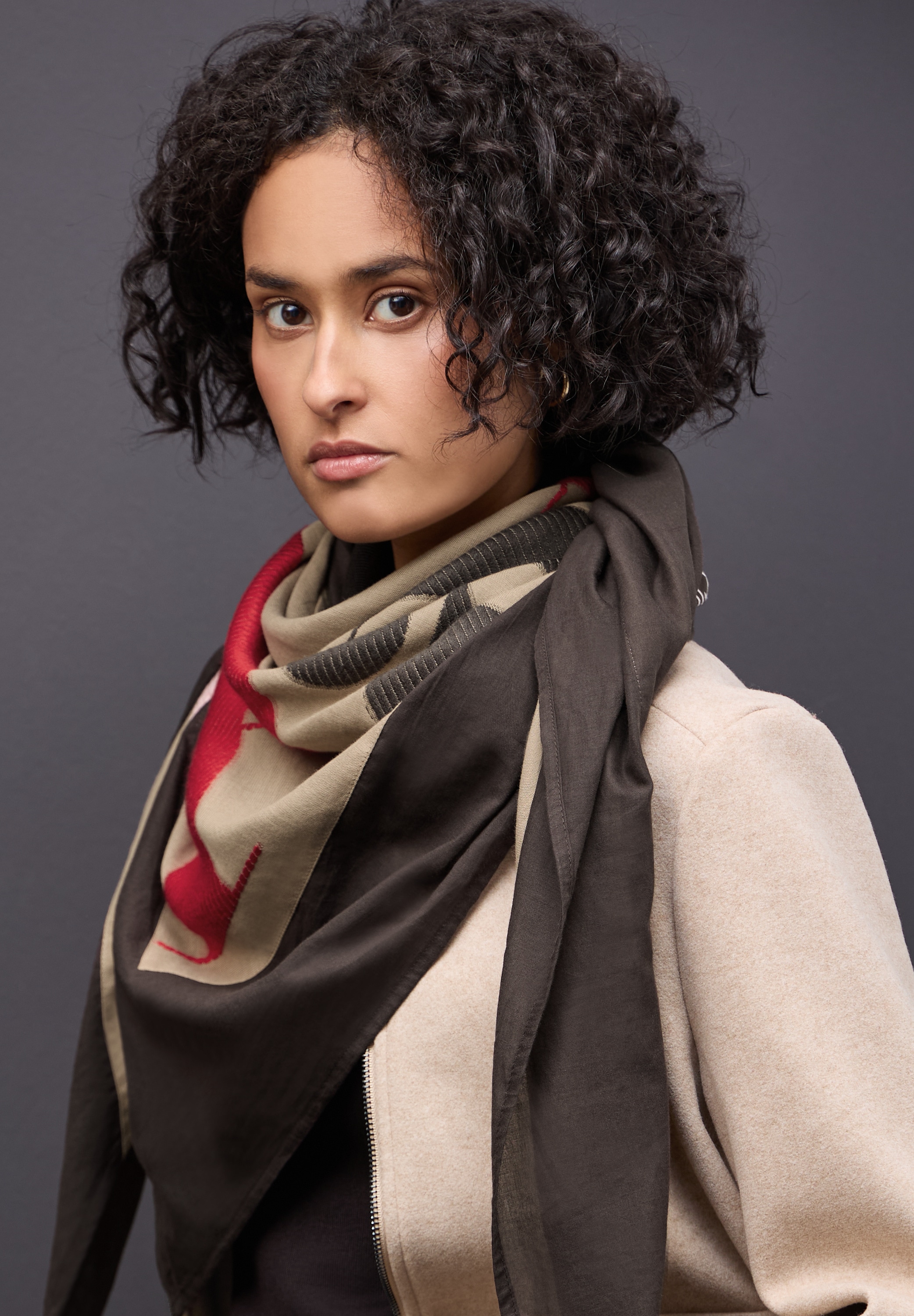 STREET ONE Halstuch, im dreieckigen Schnitt günstig online kaufen