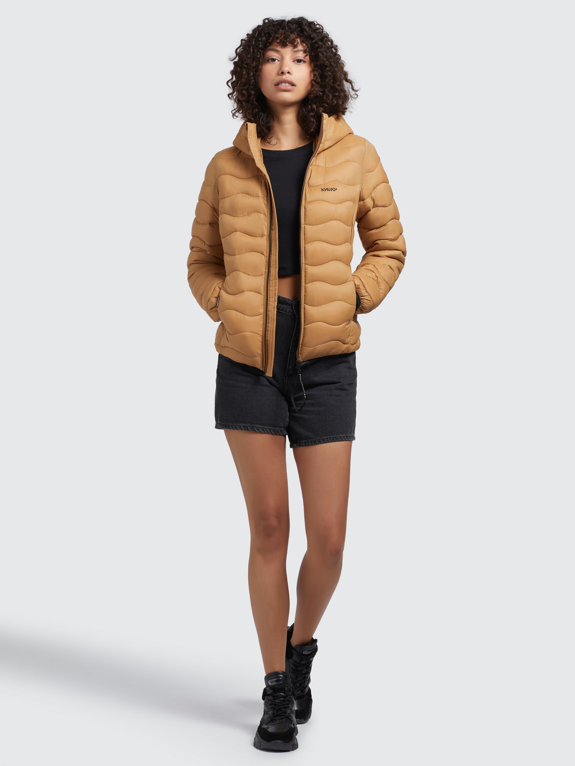 khujo Steppjacke »NANNA2«, mit Kapuze