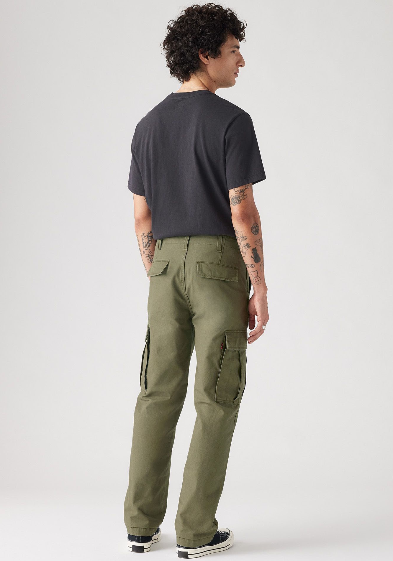 Levi's® Cargohose »XX CARGO STRAIGHT«  Gesäß- und Cargo- Taschen mit Patten