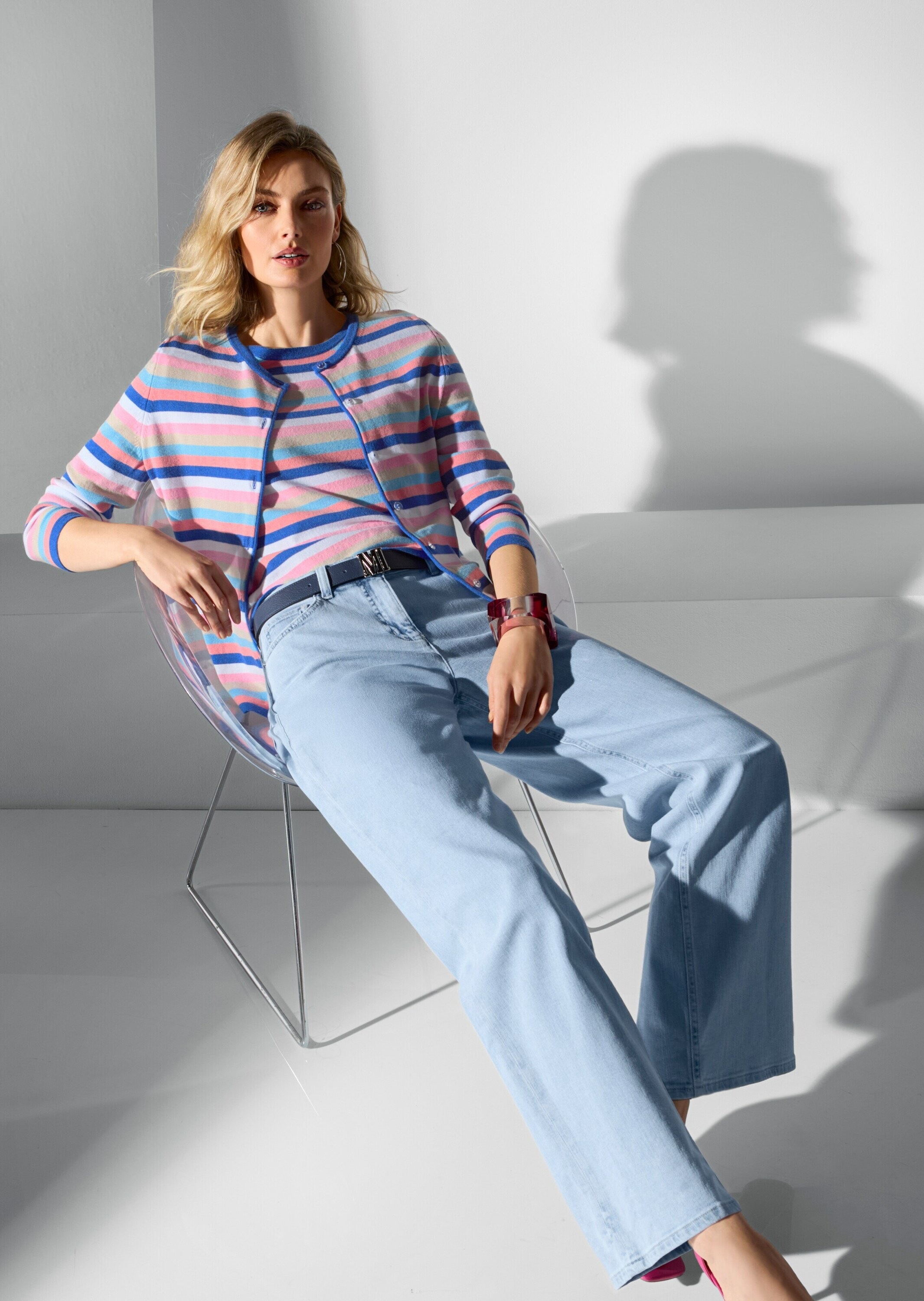 MADELEINE Strickjacke »Strickjacke Streifenjacke aus Modal, Feinstrick, Rundhals« Multicolour-Streifen