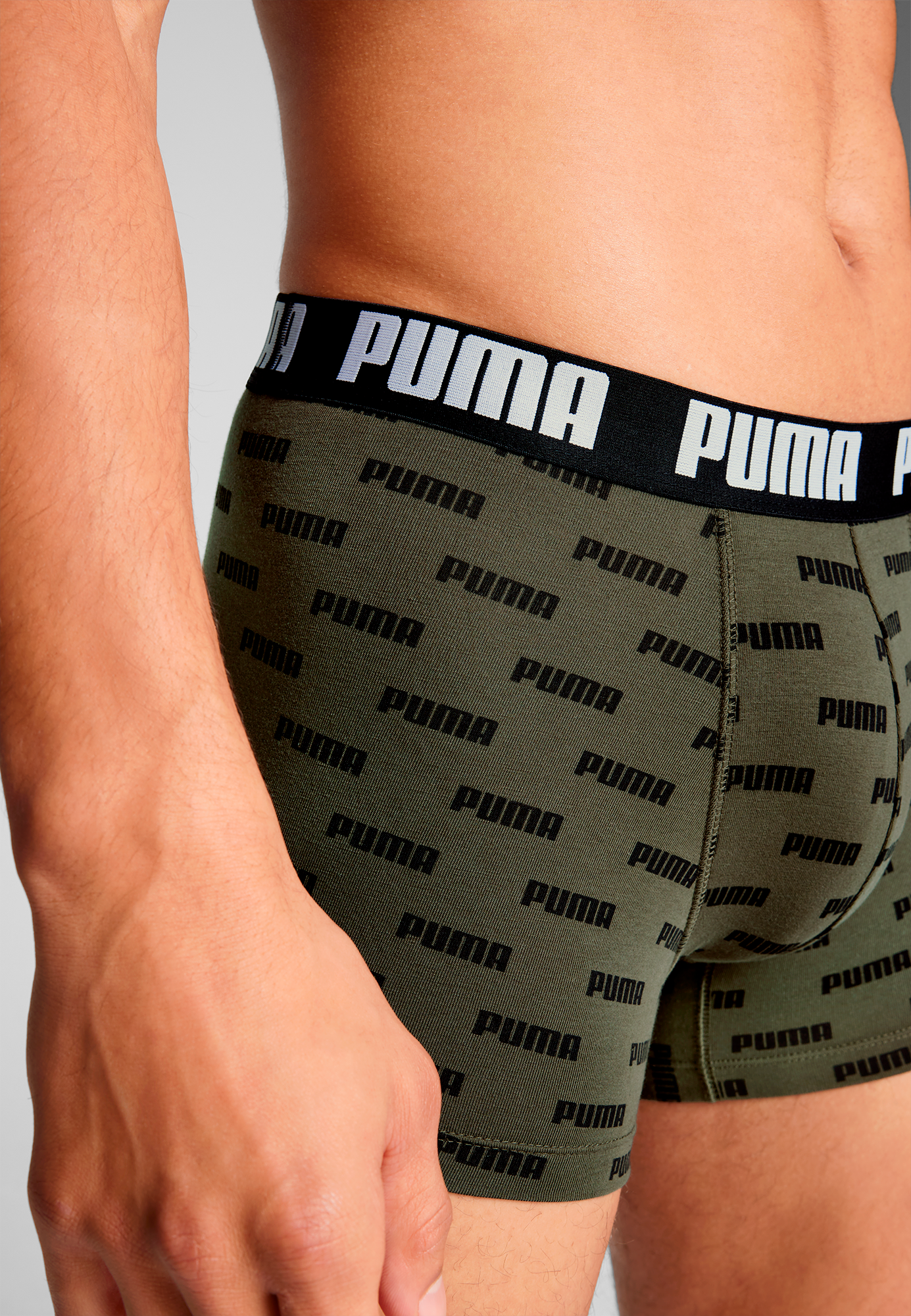 PUMA Boxershorts »PUMA MEN EVERYDAY LOGO PRINT BOXERS 2P«, (2er Pack), 1x uni und 1x allover Logodruck
