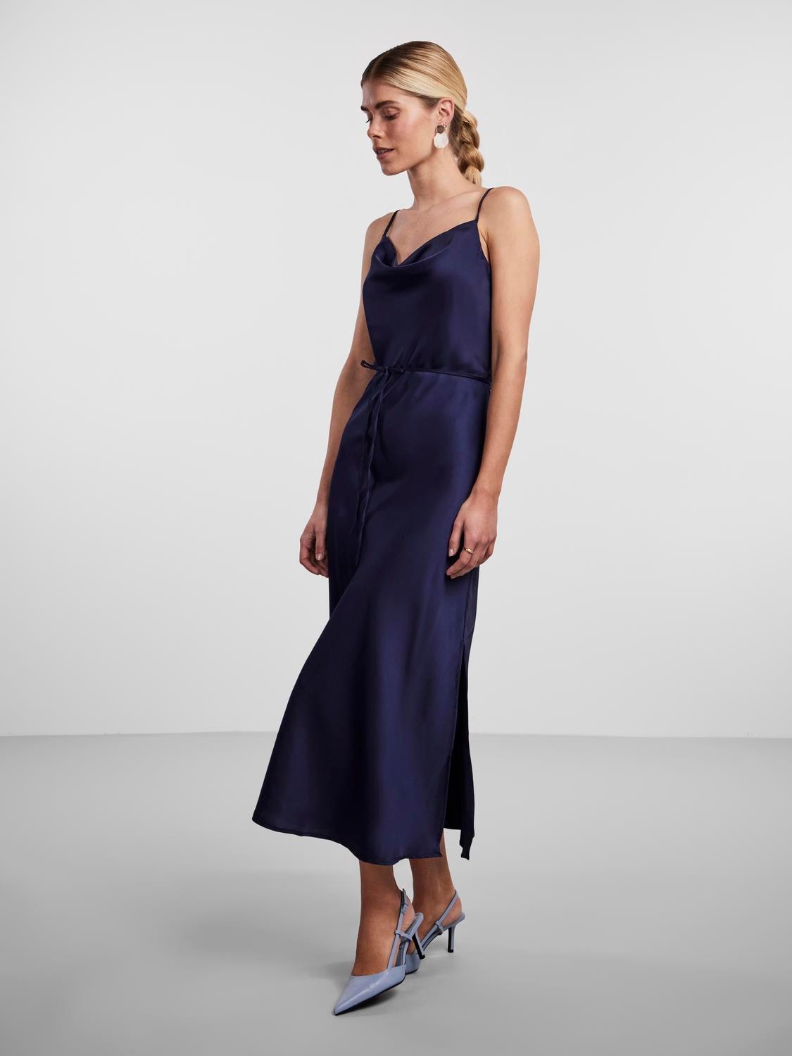 Y.A.S Spaghettikleid »YASTHEA STRAP LONG DRESS S. NOOS«