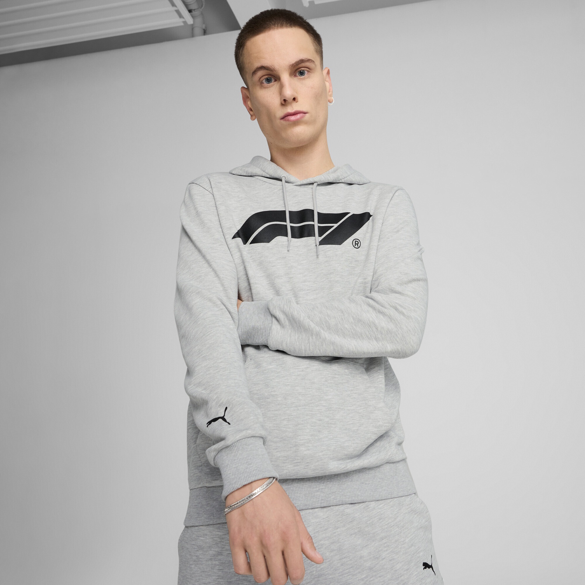 PUMA Hoodie »F1® ESS Motorsport Hoodie mit Logo Herren«