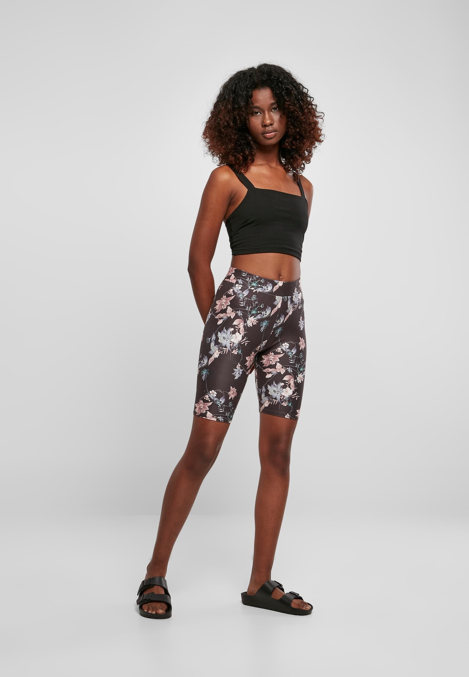 URBAN CLASSICS Radlerhose »Urban Classics Damen Ladies Soft AOP Cycle Shorts«, (1 tlg.)