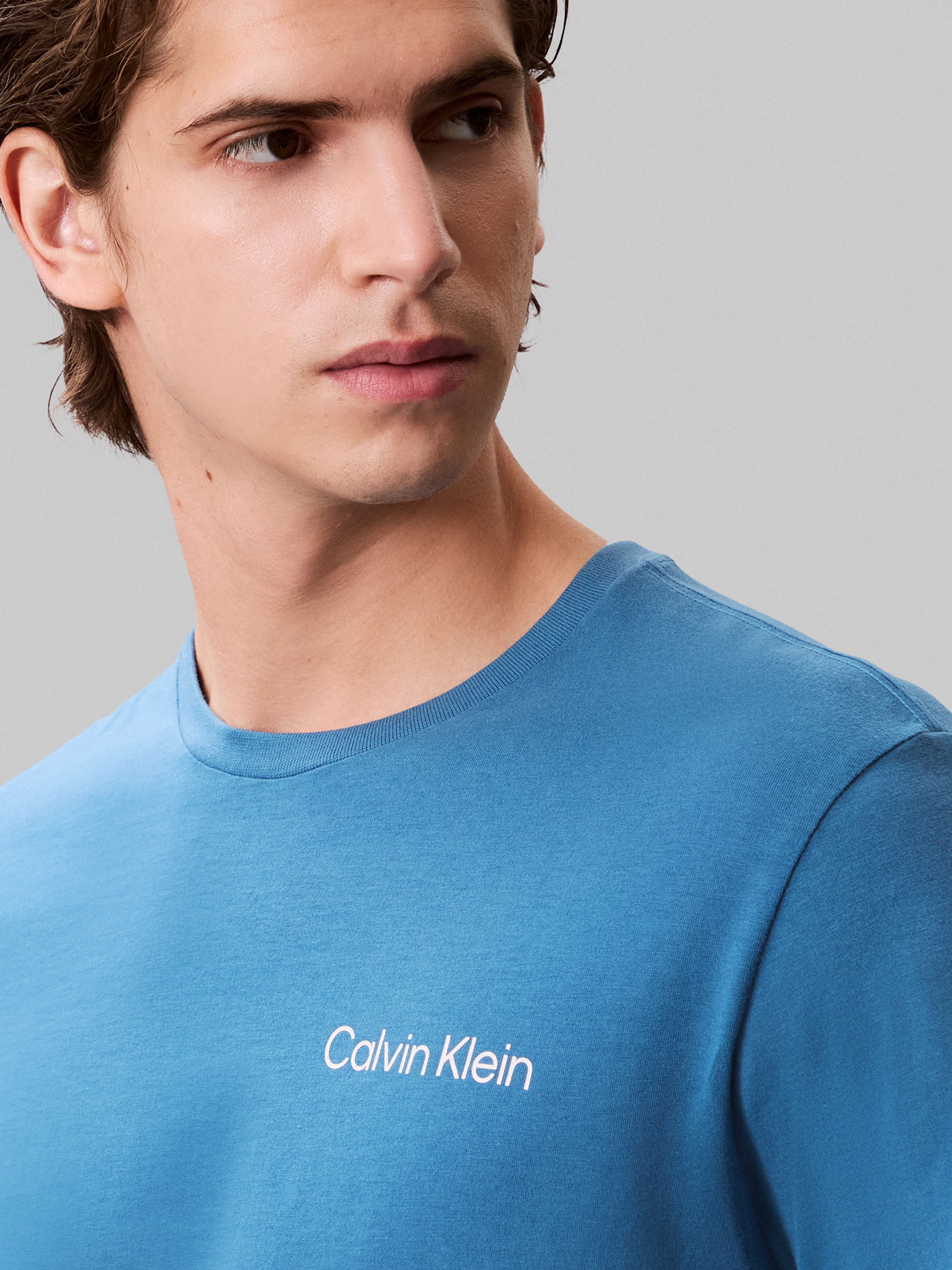 Calvin Klein Jeans T-Shirt »SS 30s E WRD STRTCH«, mit großem Logodruck auf dem Rücken