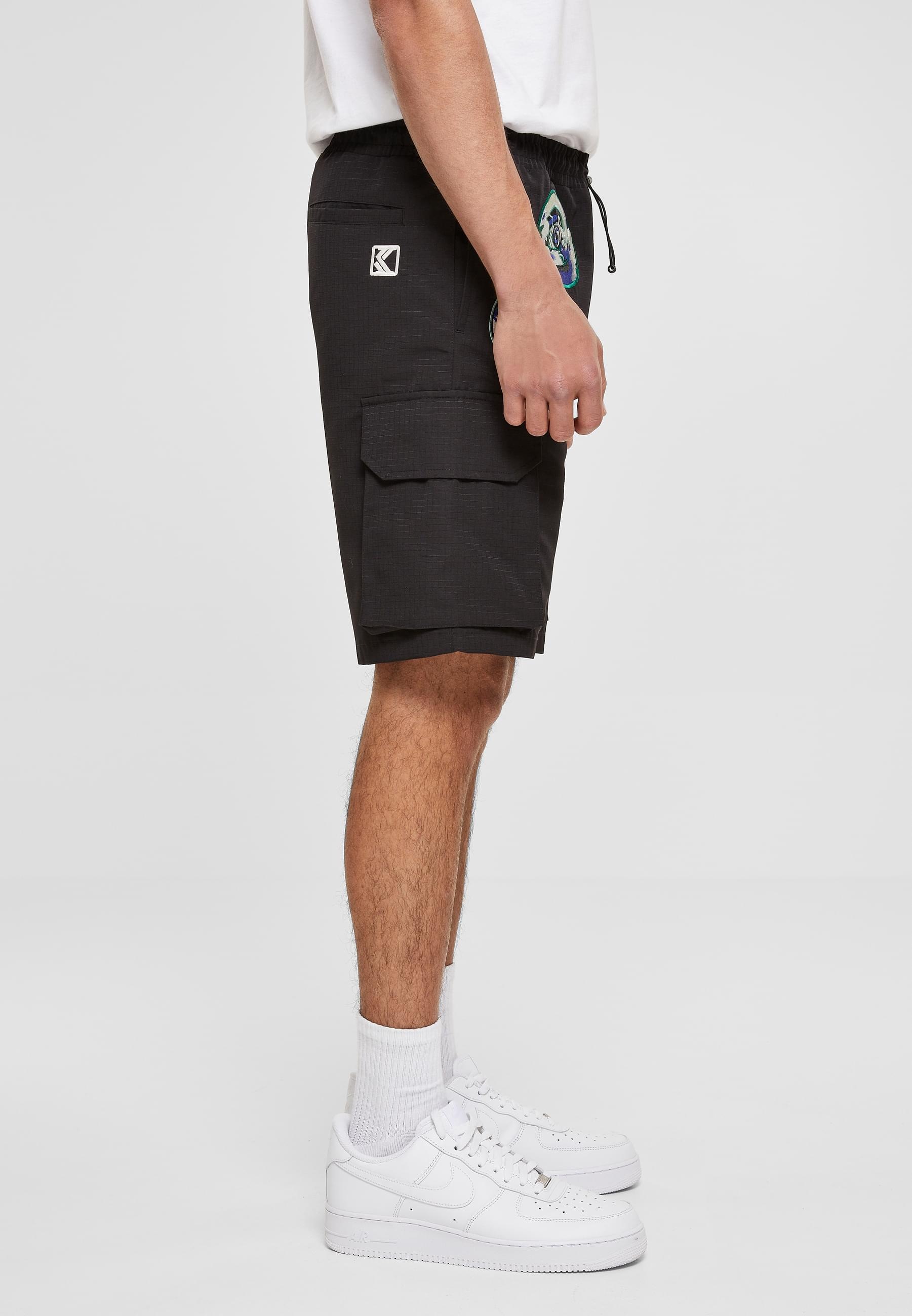 Karl Kani Shorts »Karl Kani Herren KM231-005-1KK Retro Patched Track Shorts black«, (1 tlg.)