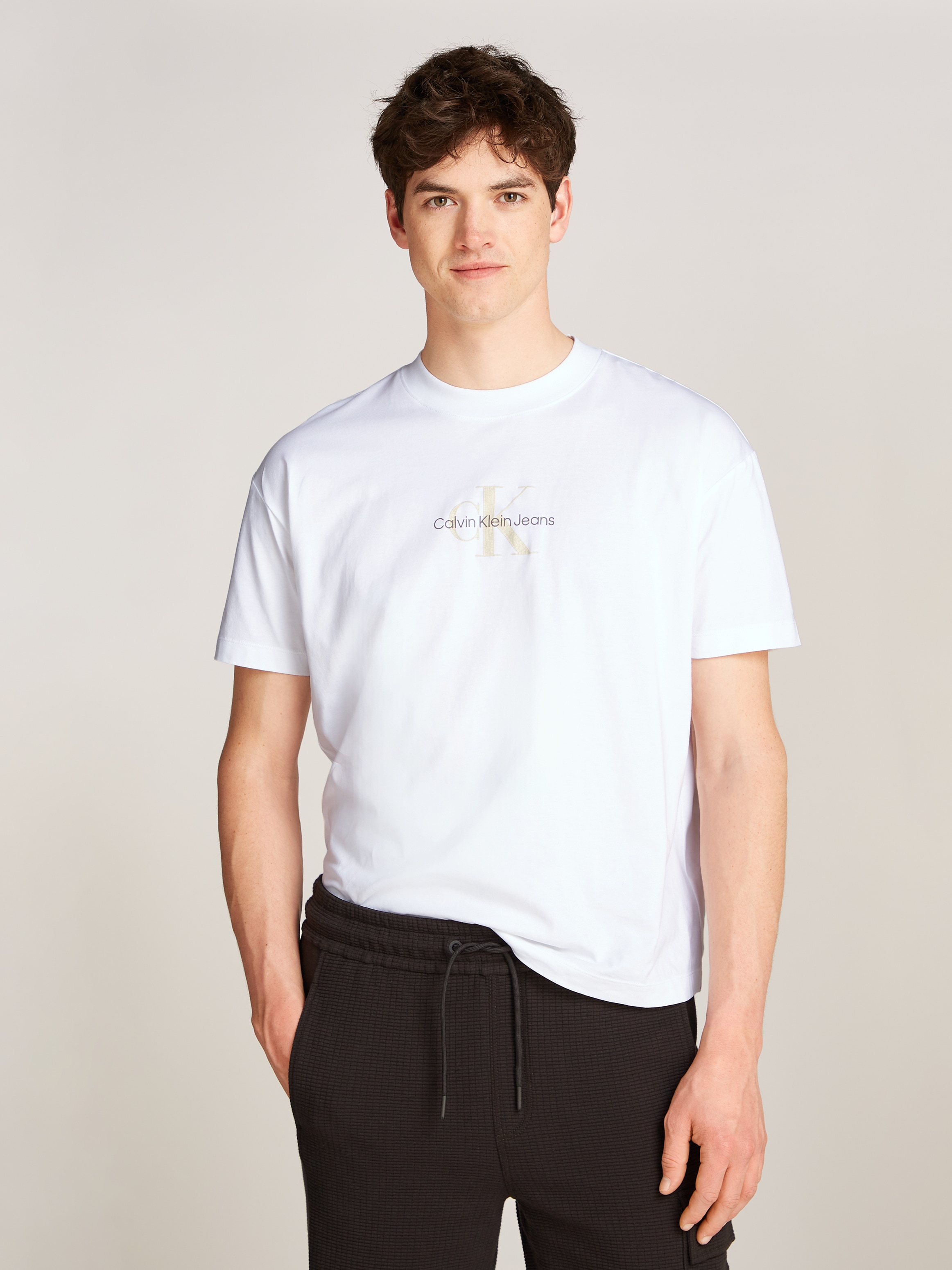 Calvin Klein Jeans T-Shirt "TEXTURED MONOLOGO BOYFRIEND TEE", mit Logodruck günstig online kaufen