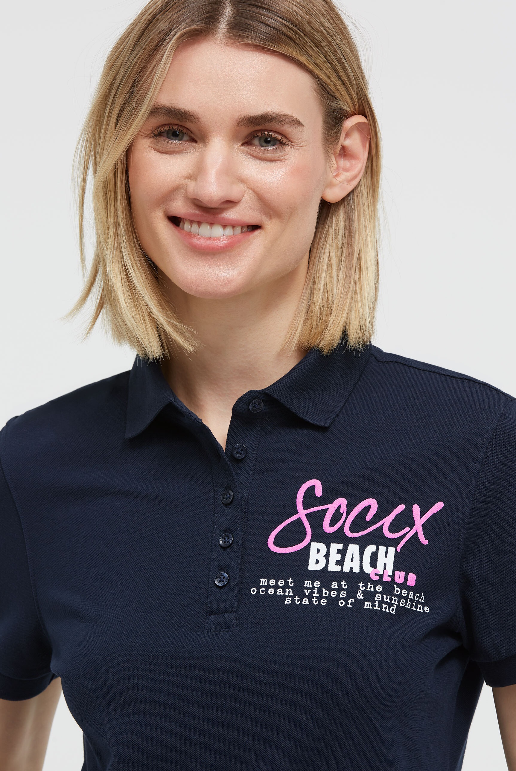 SOCCX Poloshirt mit Puff-Print