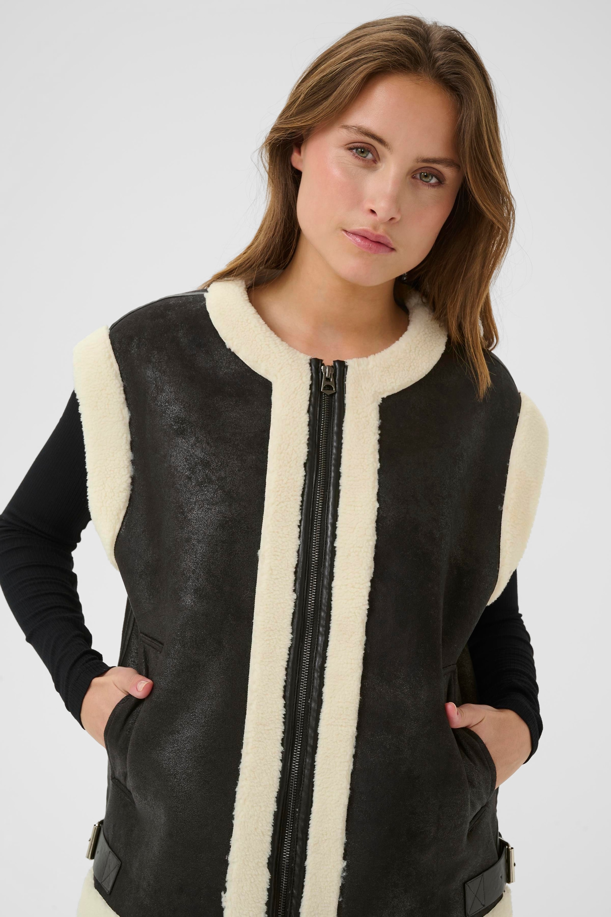 KAFFE Allwetterjacke »Weste KApernille«