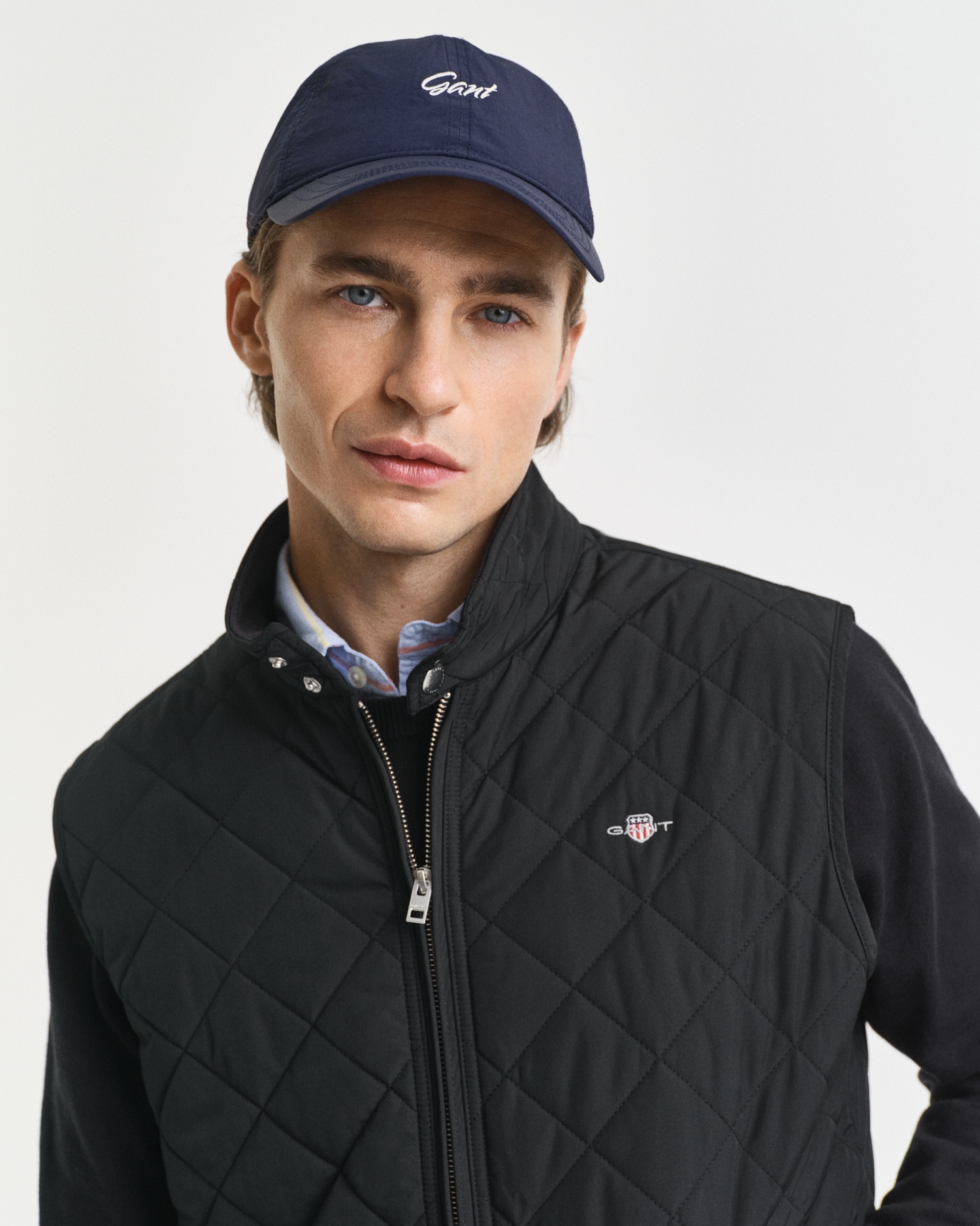 Gant Steppweste »QUILTED WINDCHEATER VEST«, mit Wattierung aus recyceltem Polyester