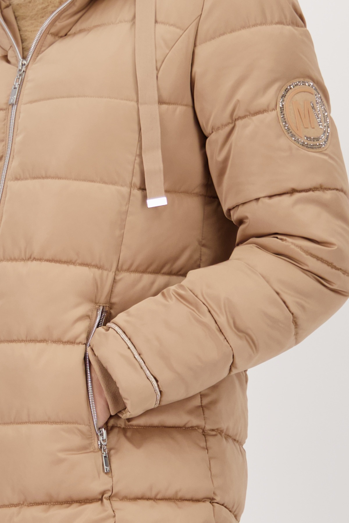 Thumbnail - Monari Steppmantel Regular fit mit Rundhalsausschnitt und Kapuze