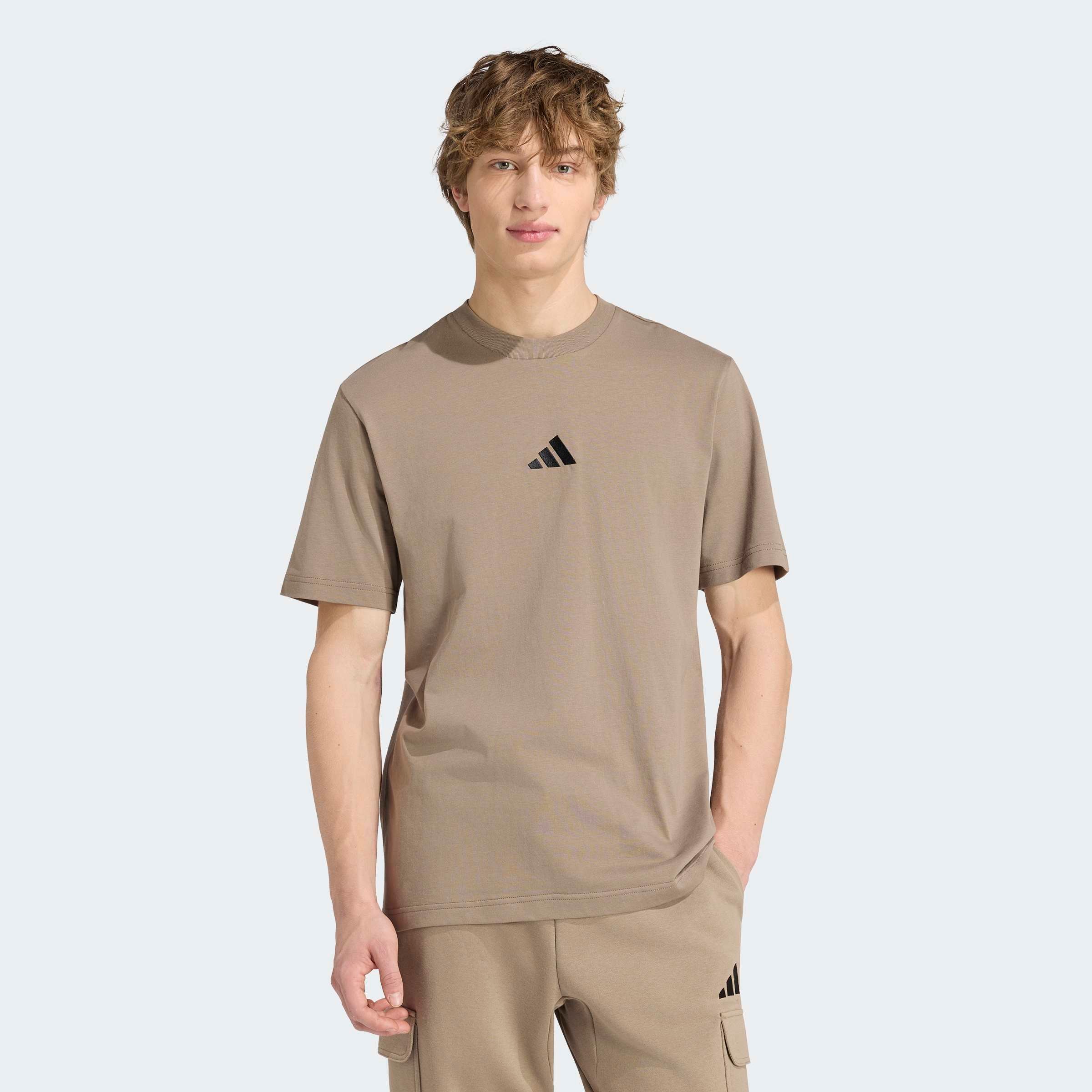 adidas Sportswear "M SL SJ T" sportliches Kurzarmshirt, mit Rundhalsausschnitt