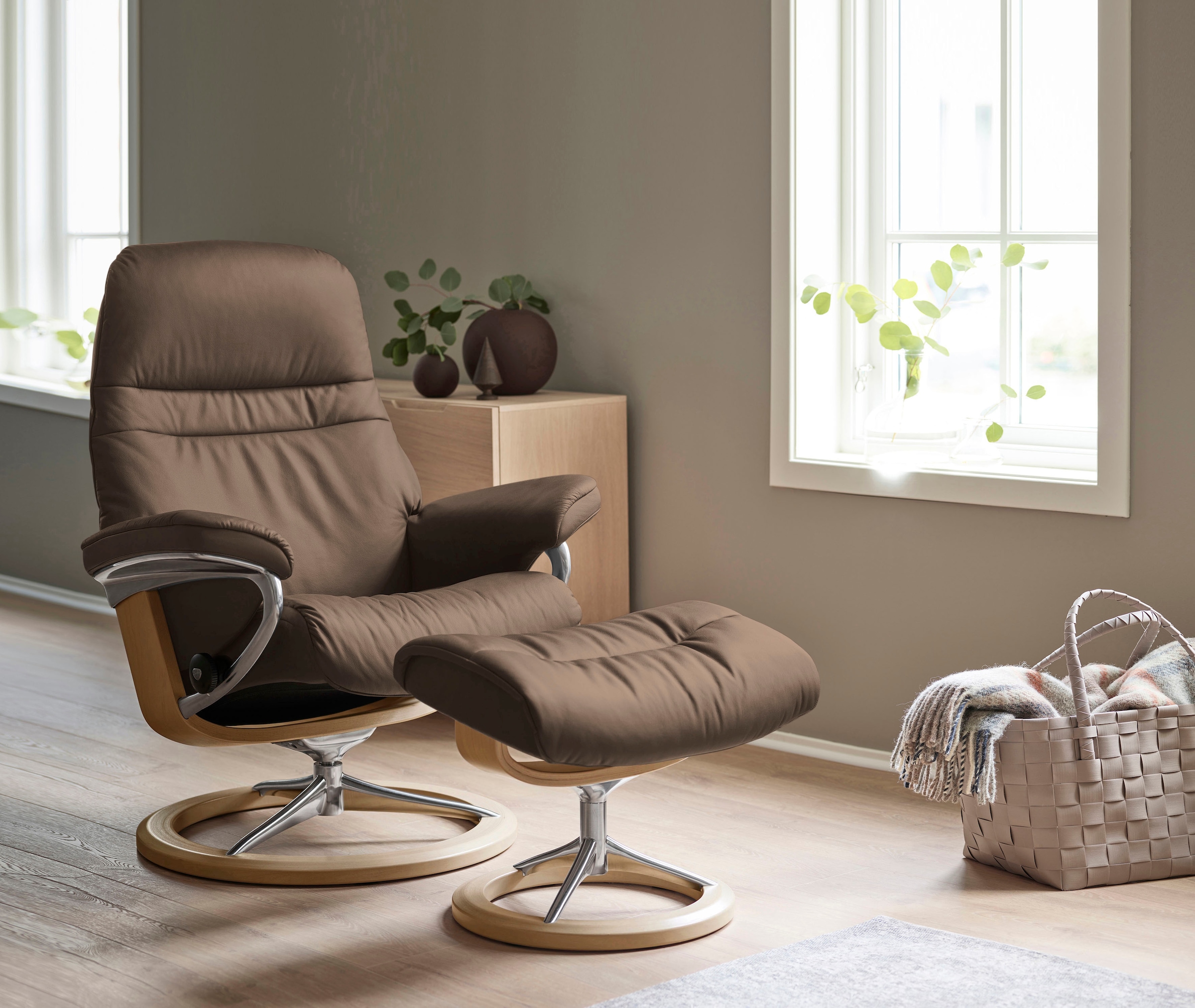 Stressless Relaxsessel "Sunrise" mit Signature Base, Größe L, Gestell Eiche, in 2 Lederqualitäten lieferbar