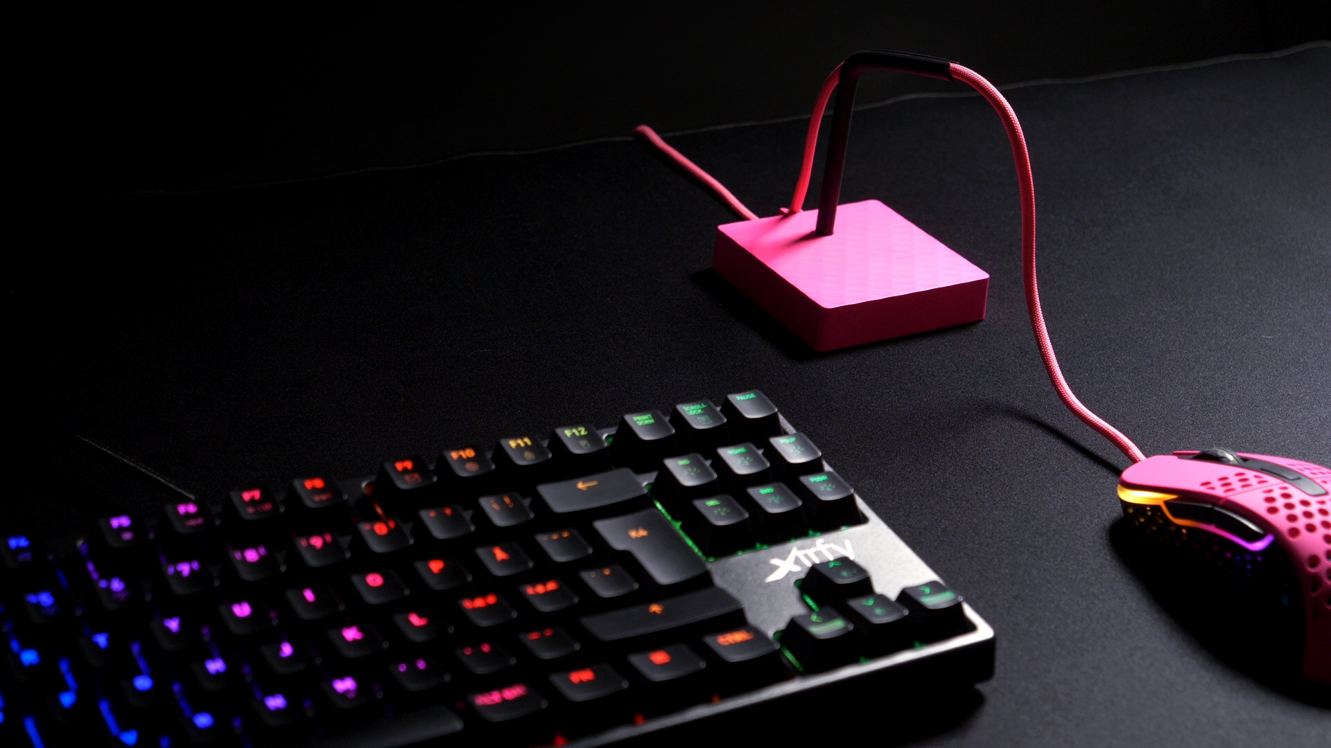 Cherry Xtrfy Mauskabelhalter »B4 Mouse Bungee«, Flexibler Silikonarm