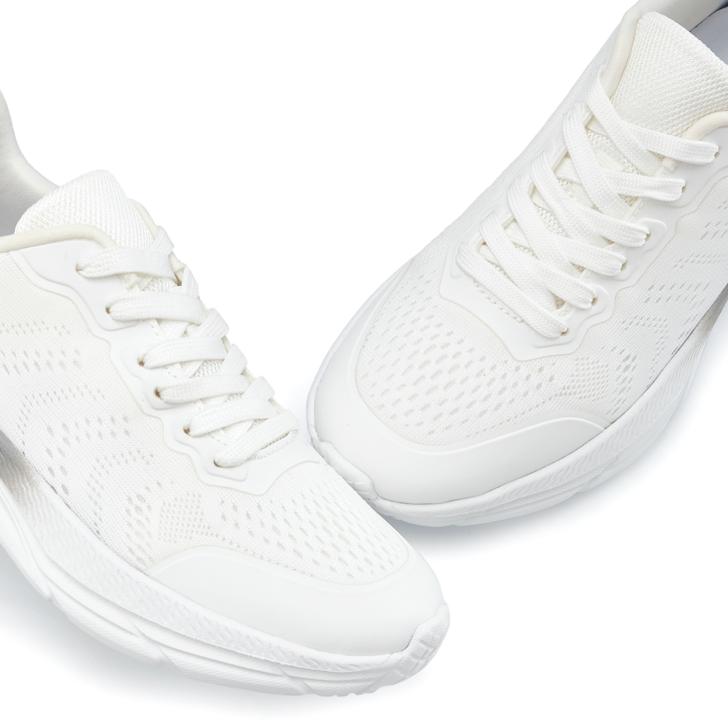 LASCANA Sneaker, Freizeitschuh, Halbschuh, Schnürhalbschuh im sportiven Look VEGAN