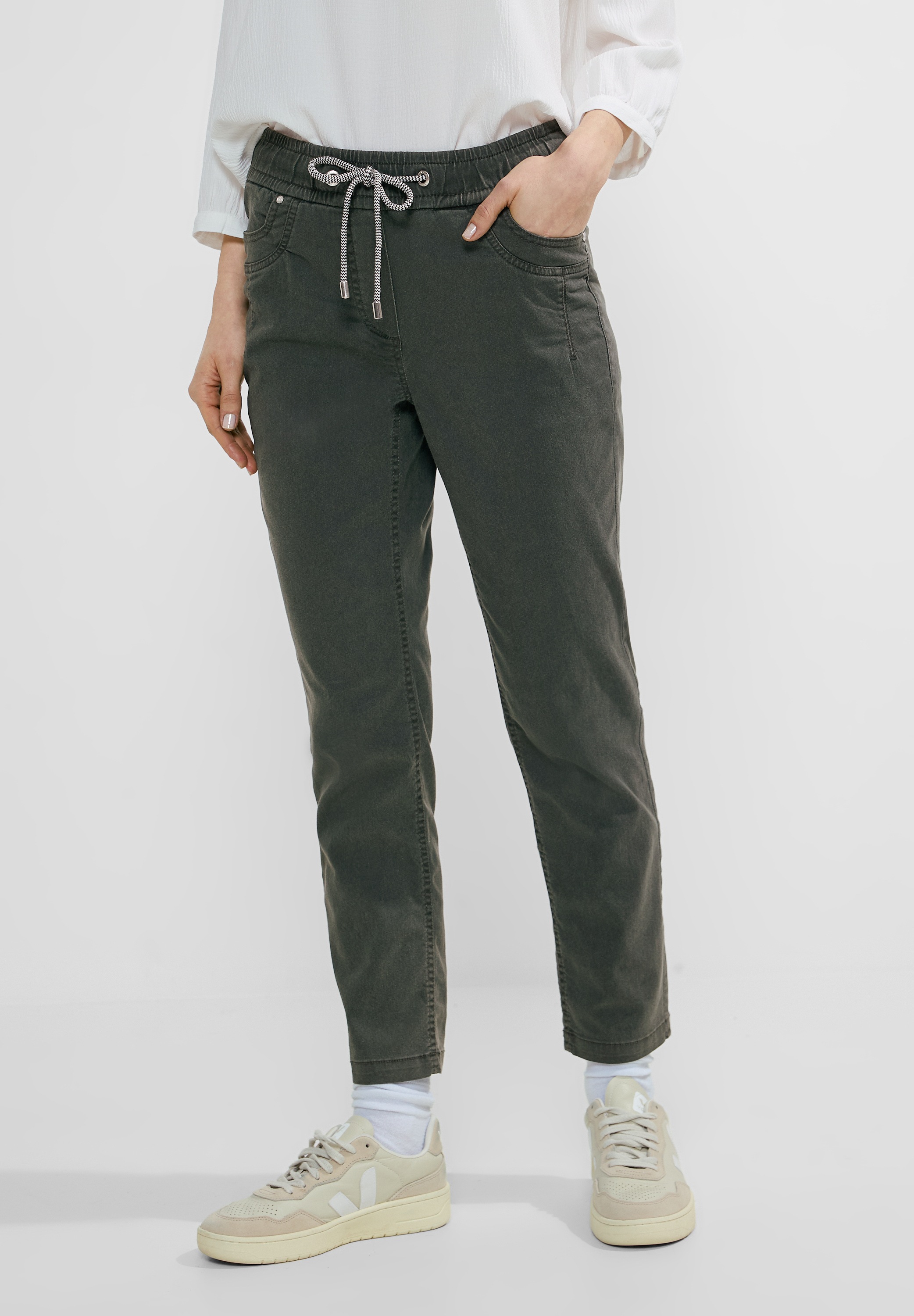 Cecil Jogger Pants, Middle Waist