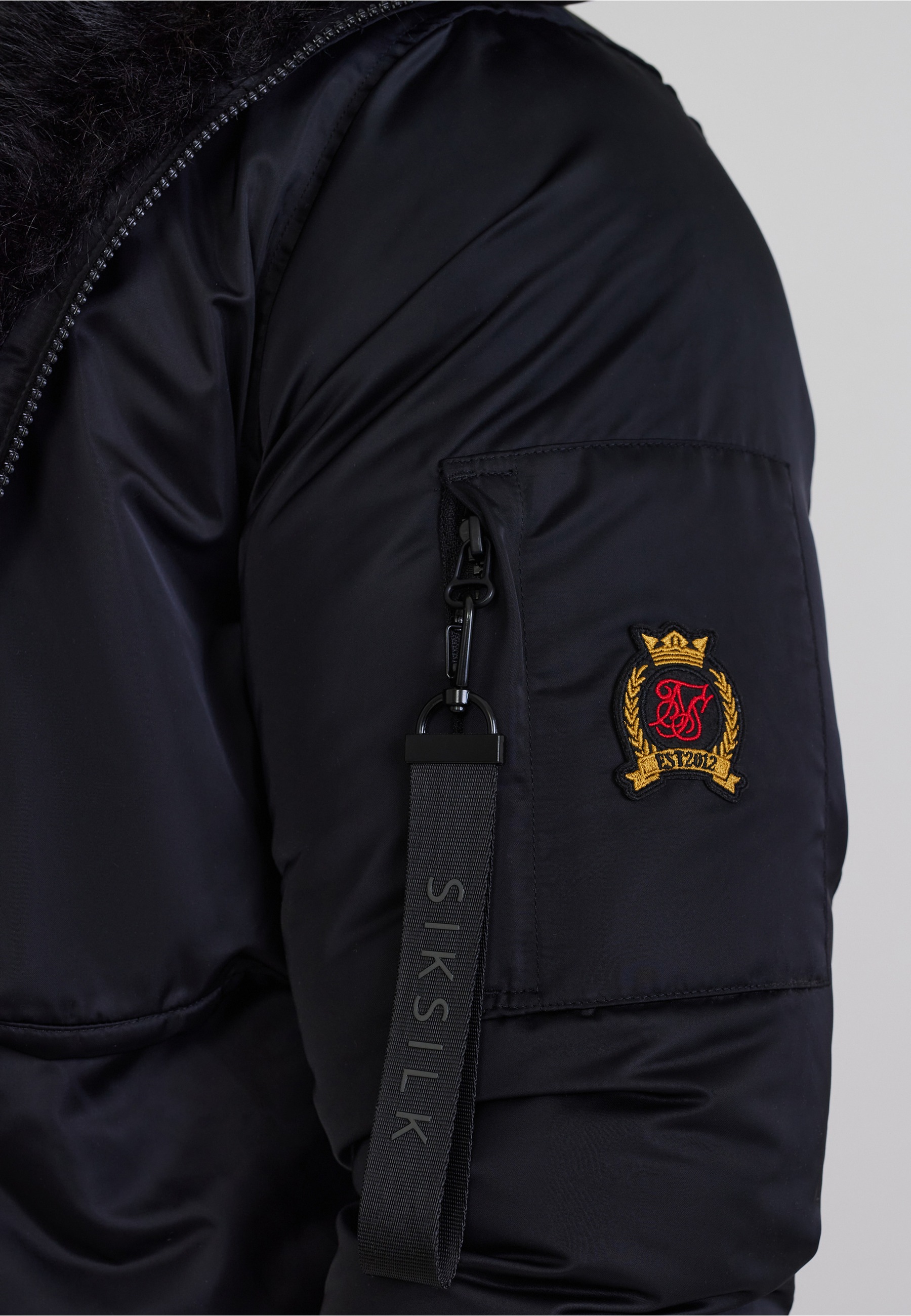 Siksilk Outdoorjacke »SikSilk Hooded Bomber Jacket« 1 Stk. tlg. mit Kapuze