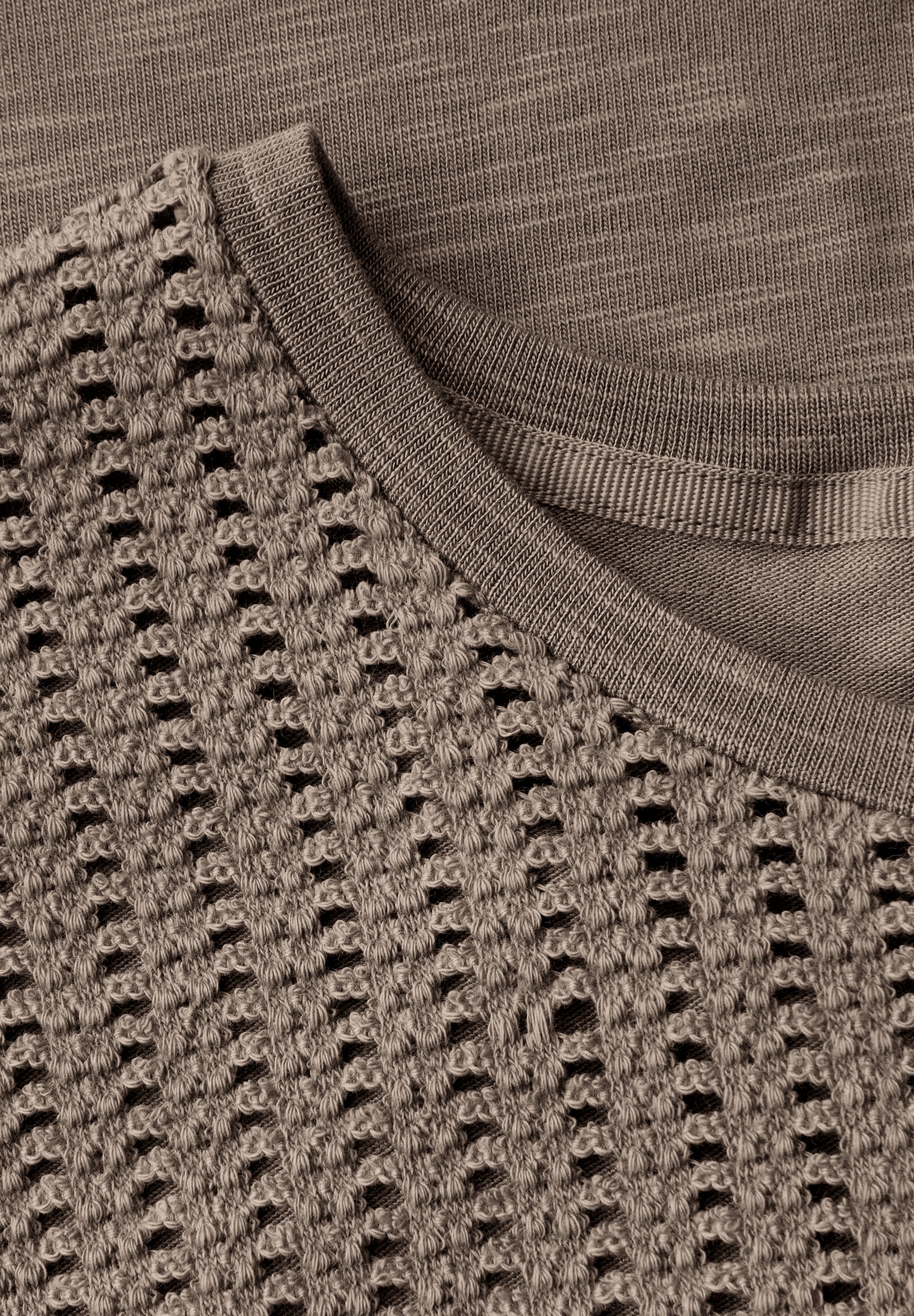 STREET ONE T-Shirt, aus elastischem Materialmix