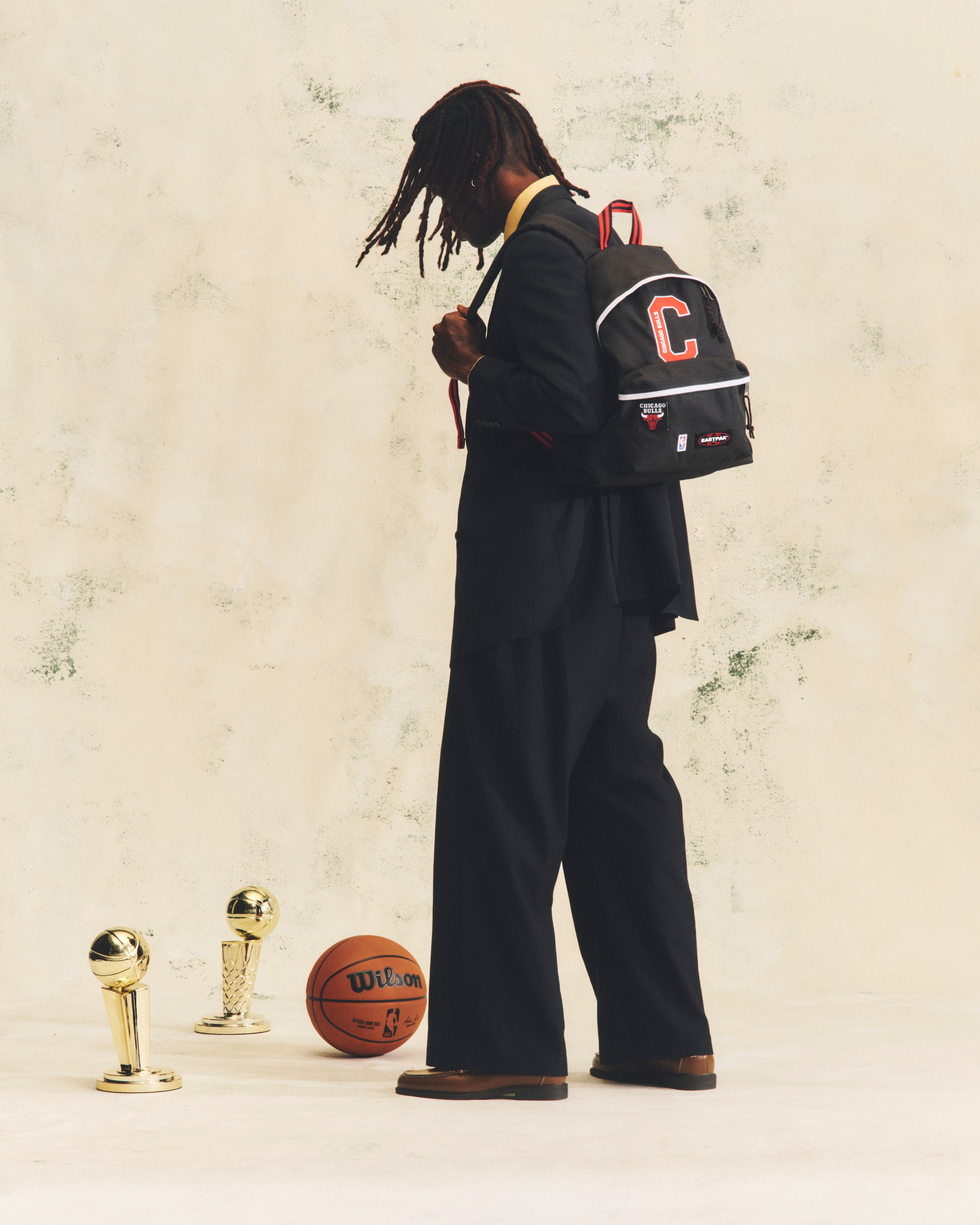 Eastpak Freizeitrucksack »DAY PAK'R NBA« Unisex Freizeitrucksack, NBA Fan Rucksack in knalligem Design