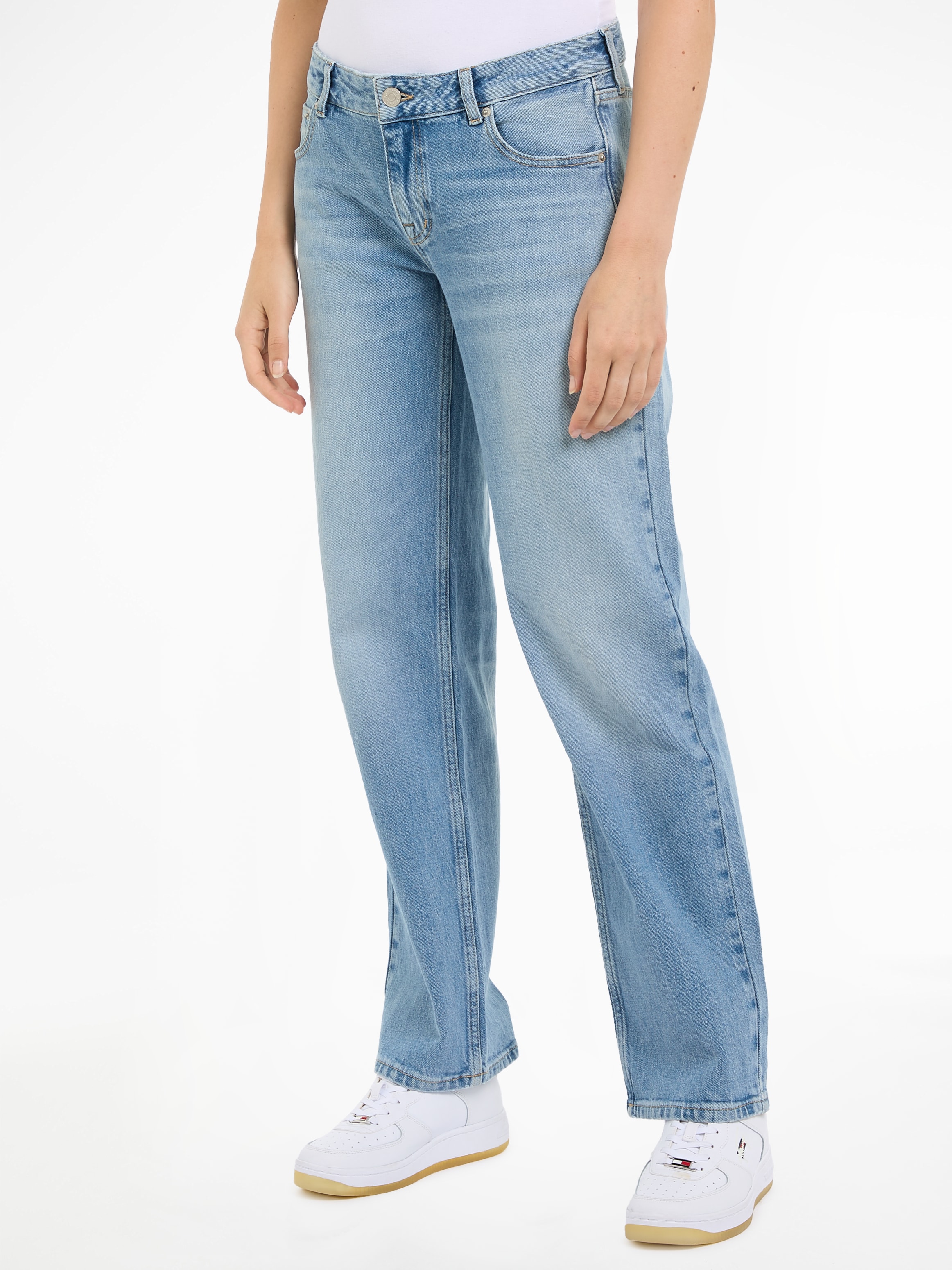 Tommy Jeans Straight-Jeans "SOPHIE LW STR CH0152", mit Nieten