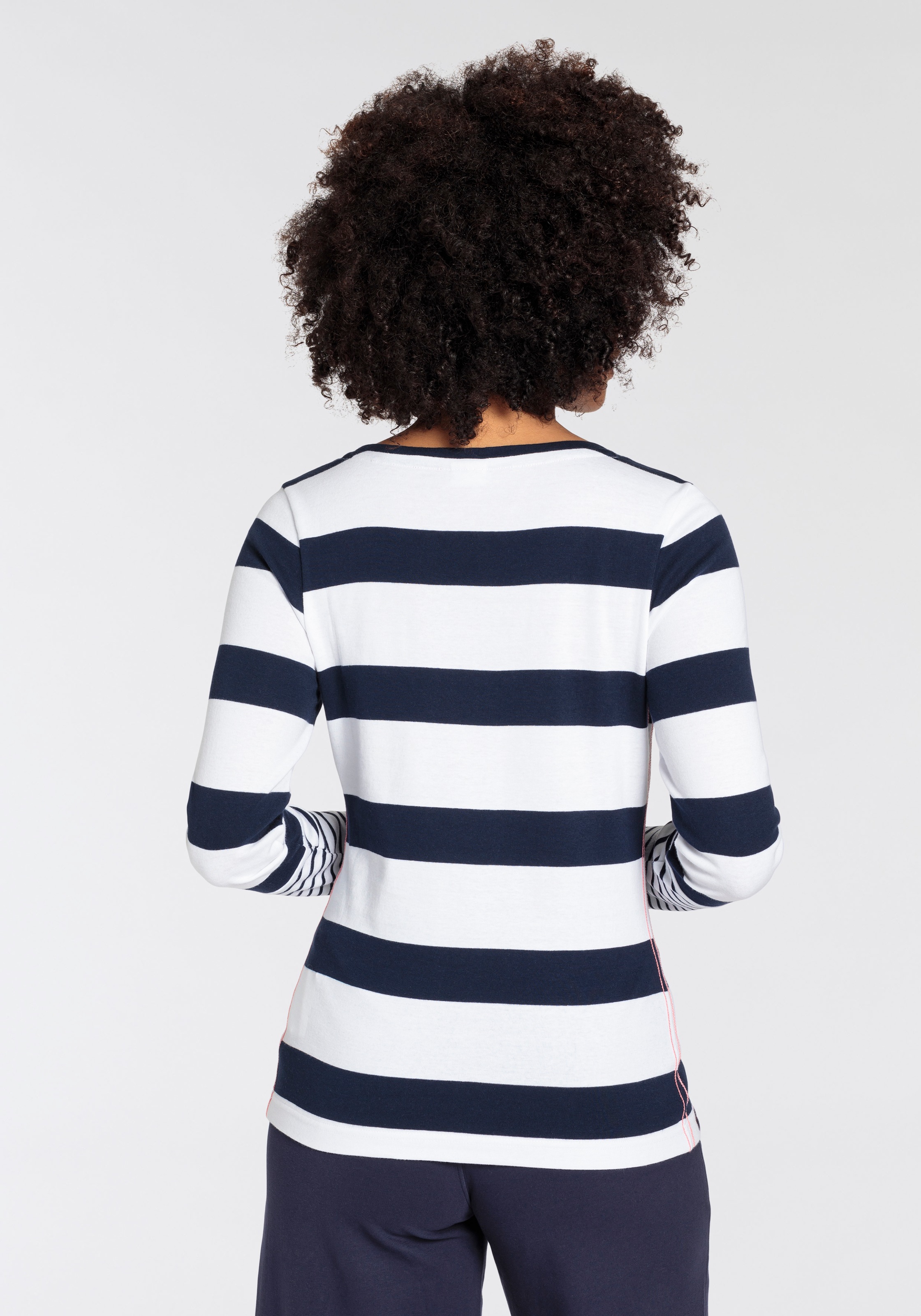 KangaROOS Langarm, sehr figurbetonte Passform, aus 100% Baumwolle günstig online kaufen