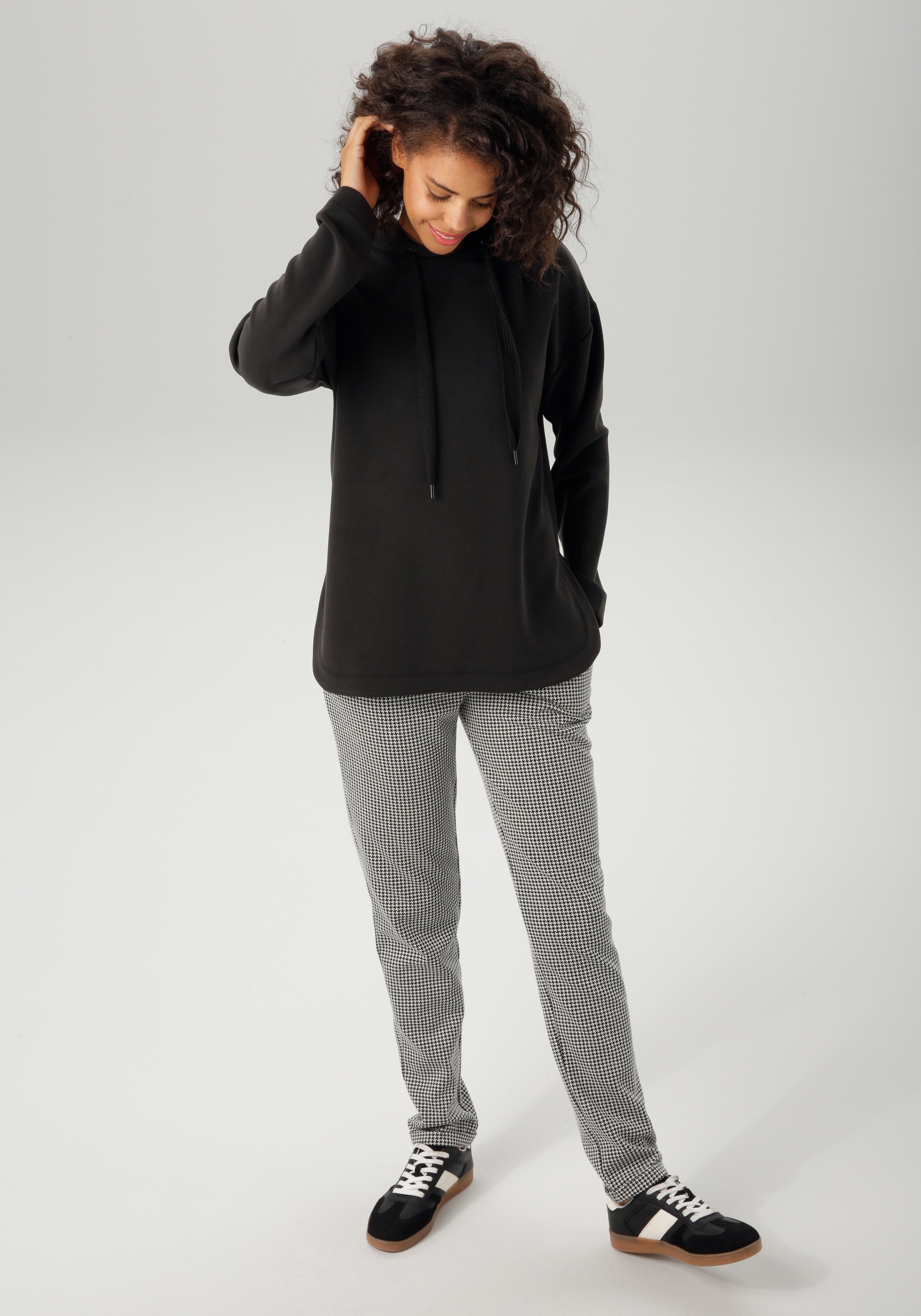 Aniston CASUAL Sweatshirt, mit Bindeband an der Kapuze - NEUE KOLLEKTION