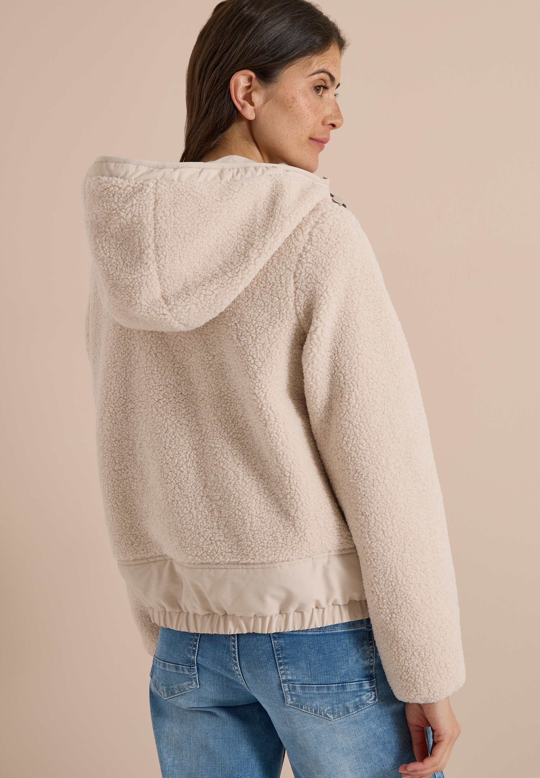 Cecil Fellimitatjacke mit Kapuze mit Softshell-Details und Kapuze