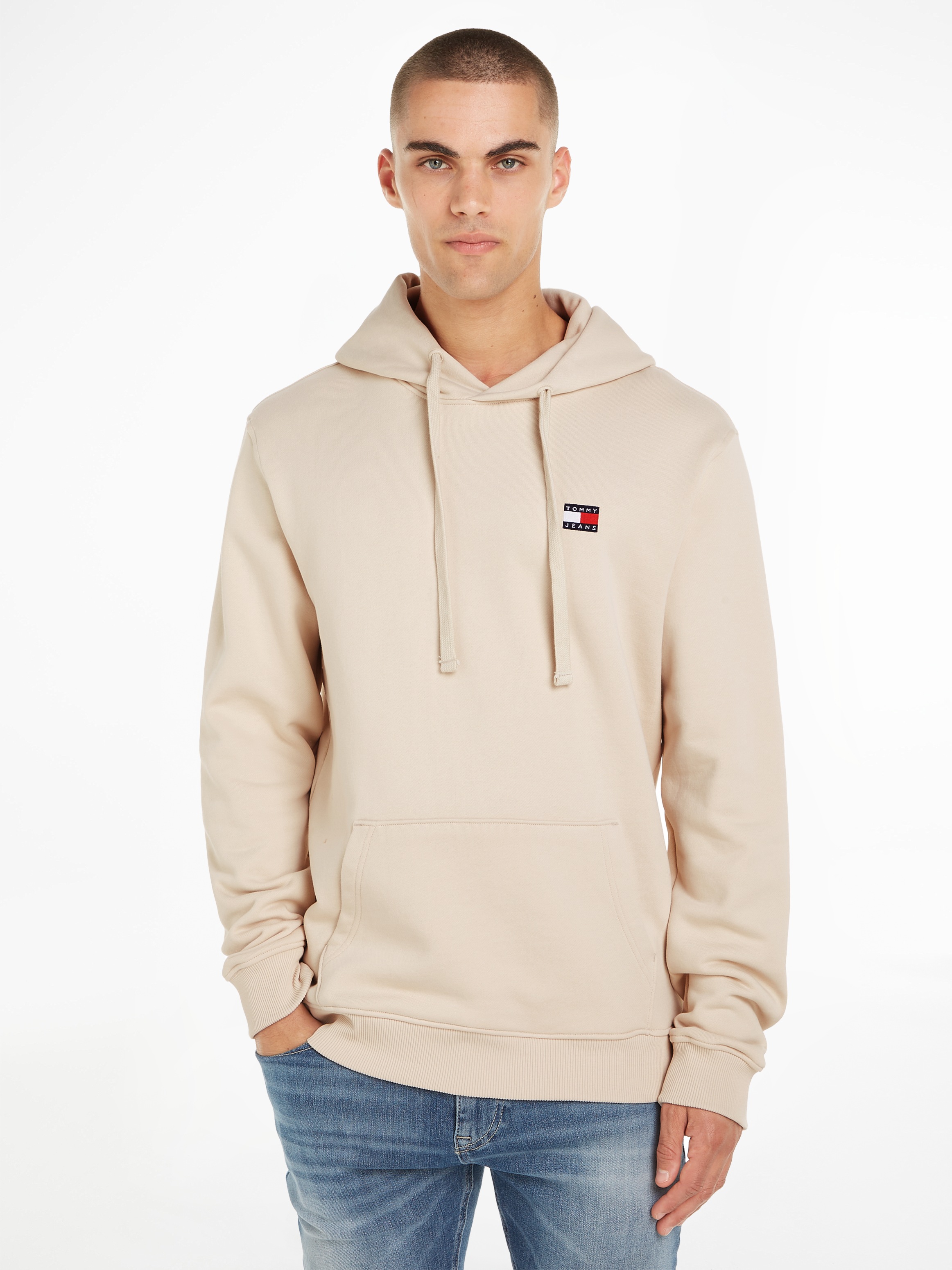 Tommy Jeans Kapuzensweatshirt "TJM REG BADGE HOODIE EXT", mit Kordel günstig online kaufen