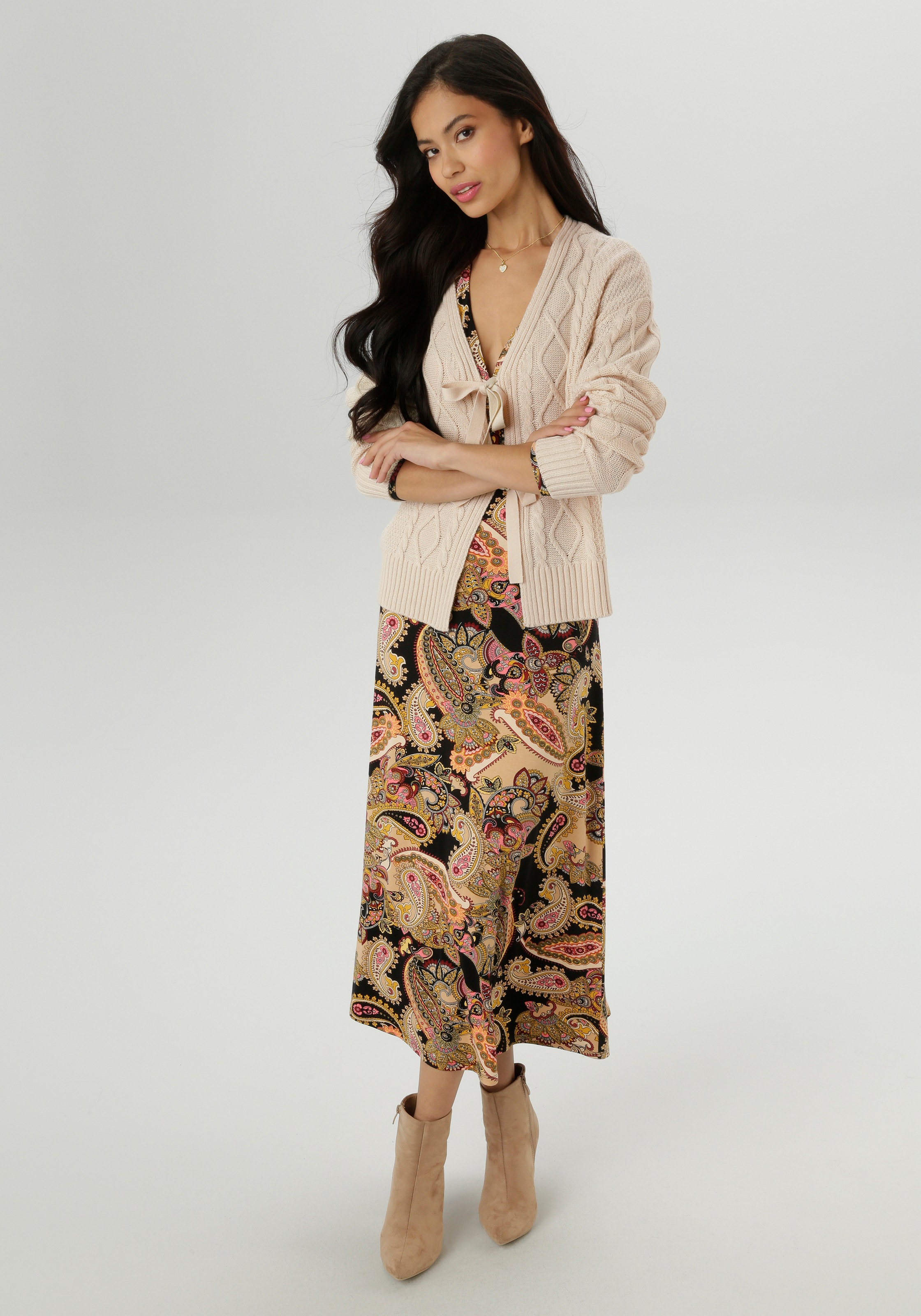 Aniston SELECTED Strickjacke, mit Zopf- und Rautenmuster - NEUE KOLLEKTION