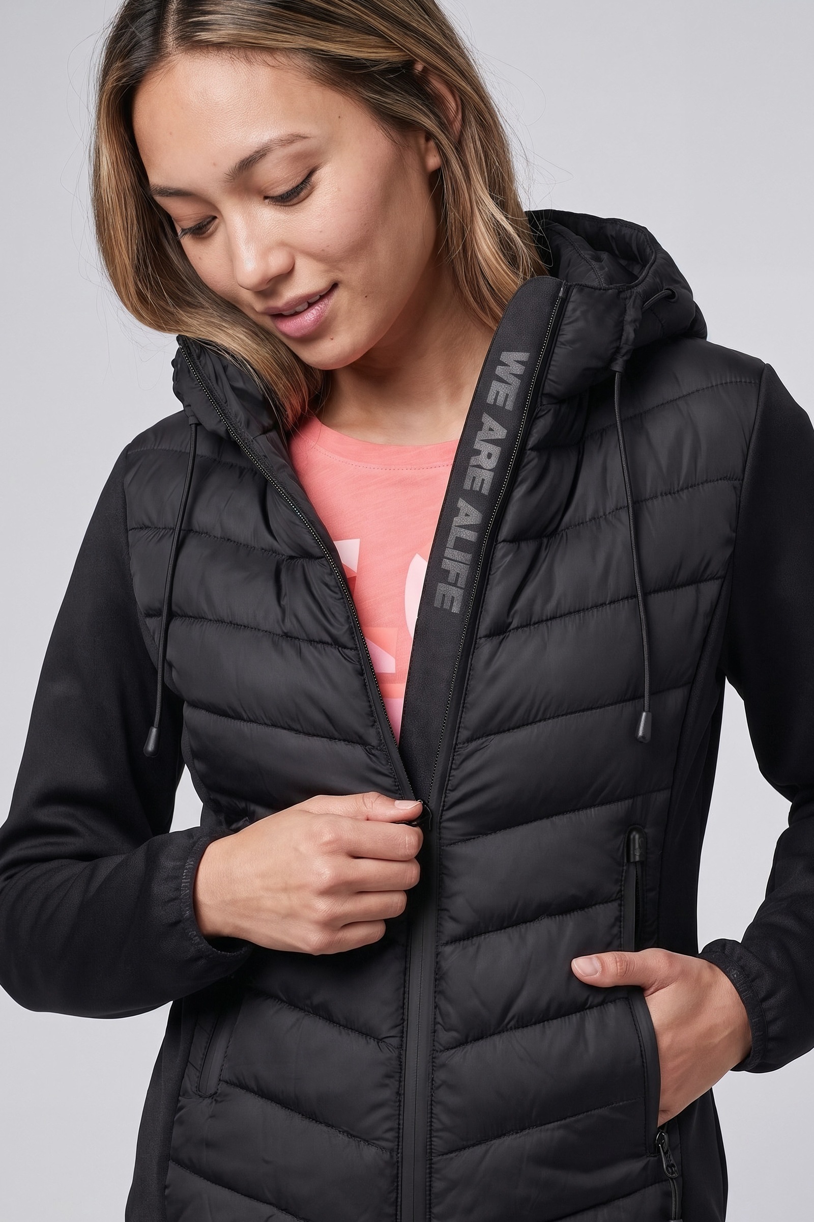 Alife & Kickin Sommerjacke »Damen ZeliaAK A Übergangsjacke, Jacke« Gesteppte Front, verstellbare Kapuze, zwei Reißverschlusstaschen