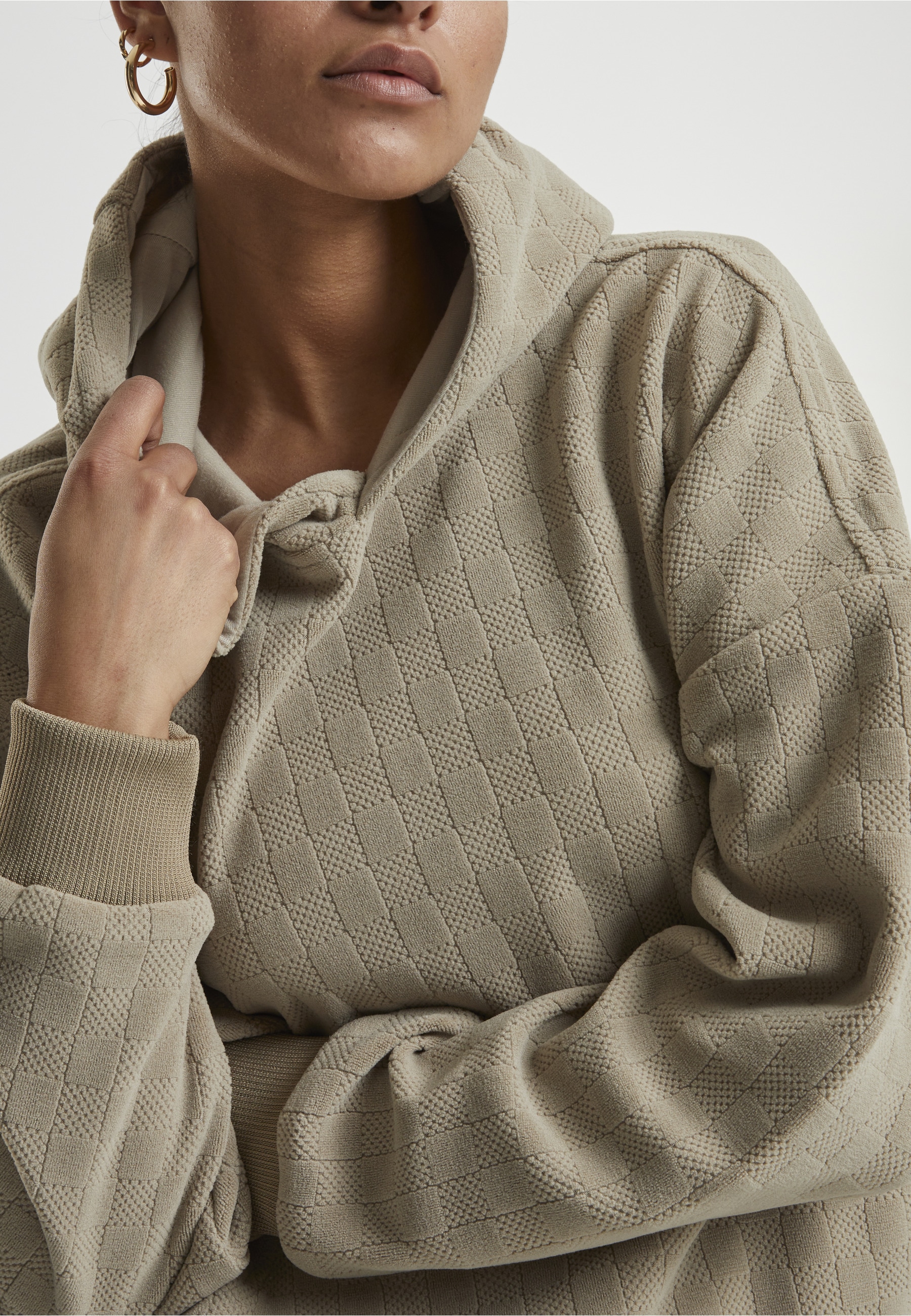 URBAN CLASSICS Kapuzenpullover »Urban Classics Ladies Jacquard Velvet Oversized Hoodie« 1