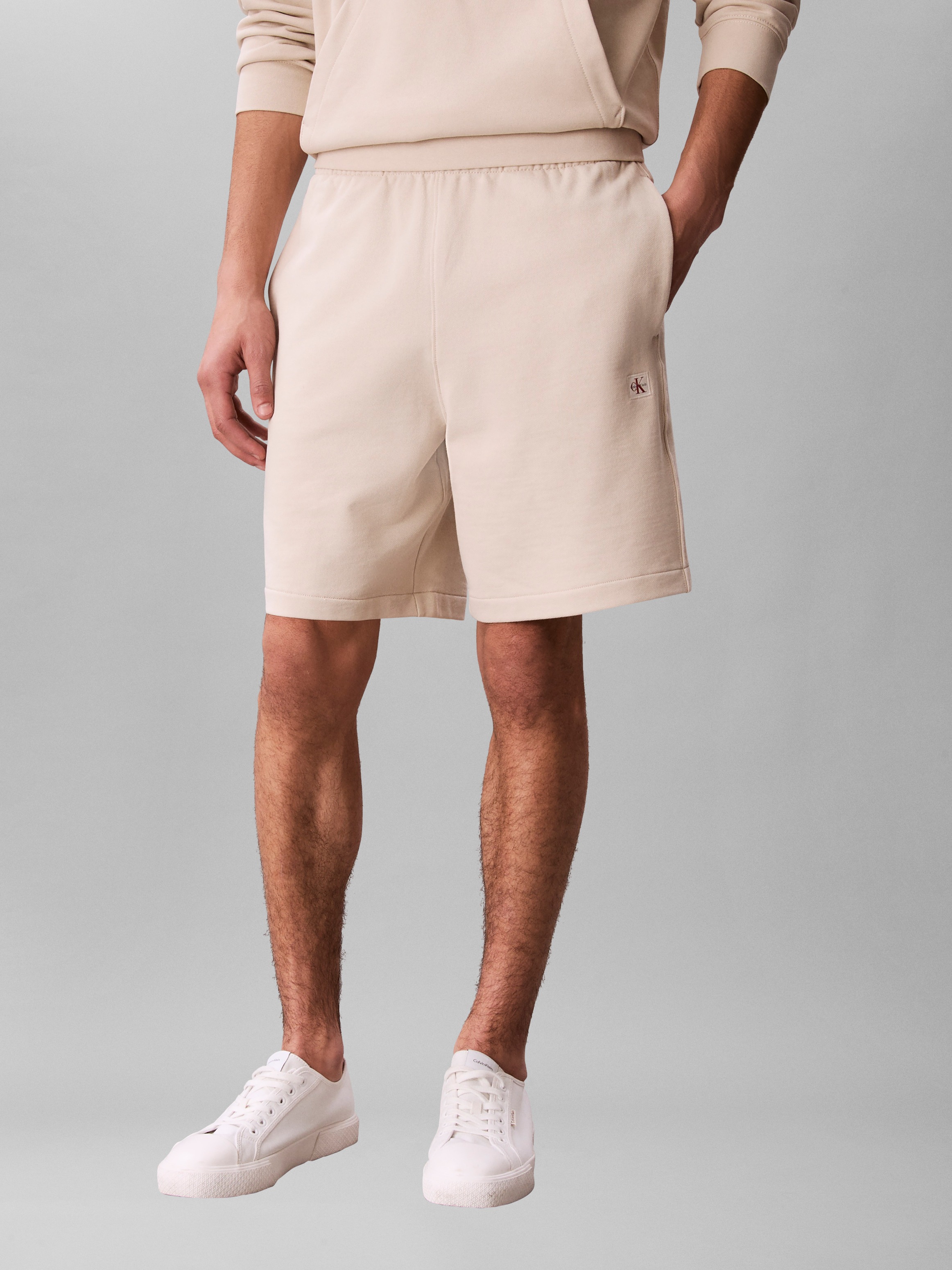 Calvin Klein Jeans Sweatshorts Regular Fit, Logo-Badge, Seitentaschen günstig online kaufen