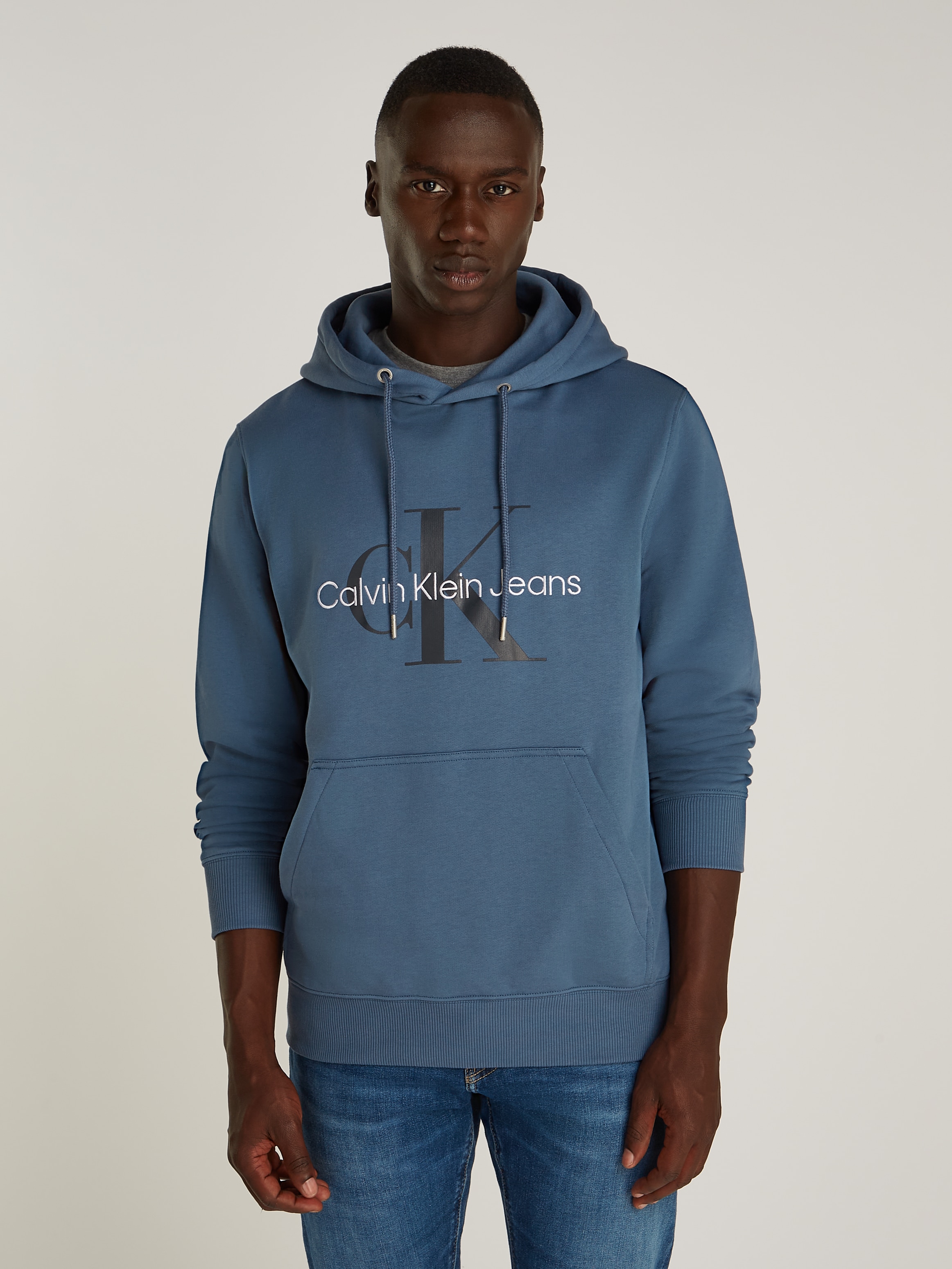 Calvin Klein Jeans Kapuzensweatshirt "SEASONAL MONOLOGO REGULAR HOODIE", mit Logodruck und Stickerei