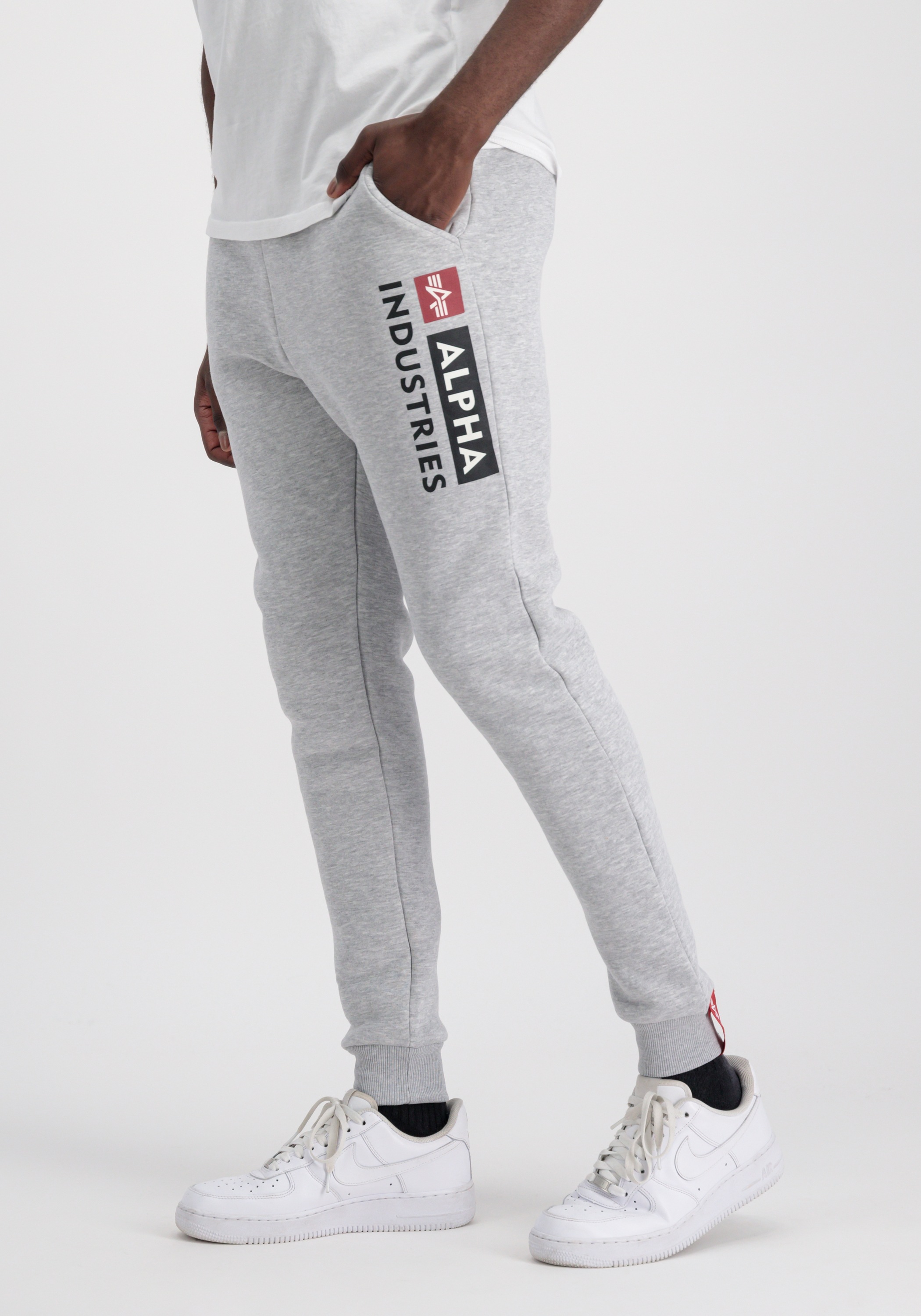 Alpha Industries Jogginghose »Alpha Industries Men - Jogger Alpha Block-Logo Jogger«