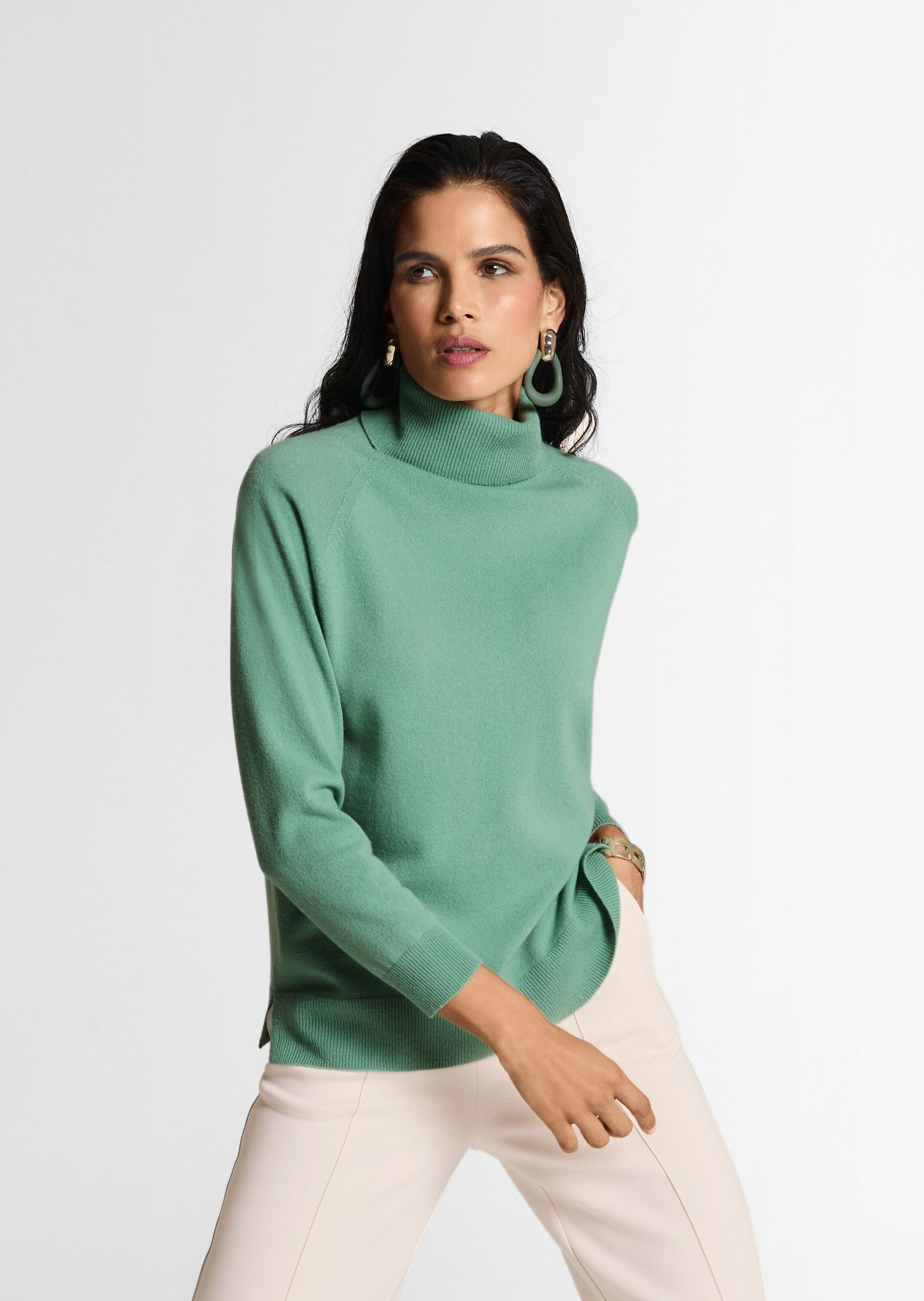 Madeleine Cashmere Turtleneck Sweater Light Green 36/38 3