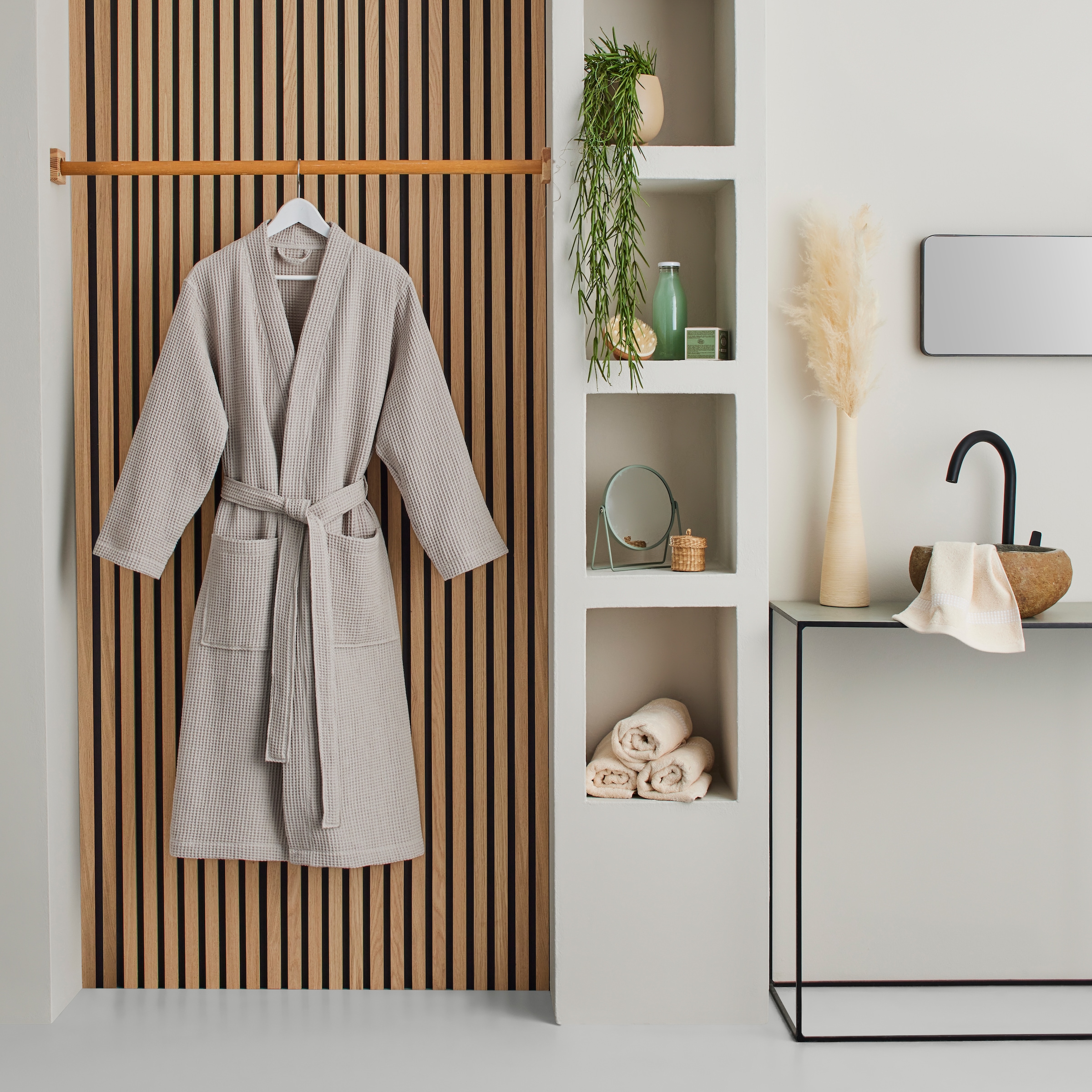 my home Unisex-Bademantel »Inga, ideal für Sauna & Spa, Hotelbademantel, Morgenmantel«, (1 St.), Waffelpiqué, kleines Packmaß, Taschen, Damen & Herren, S-3XL