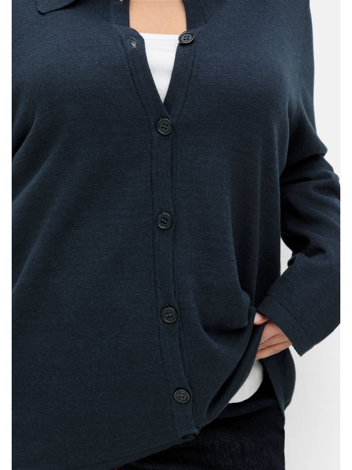 Sheego Strickjacke »Große Größen«, in Petite Passform, mit Polokragen