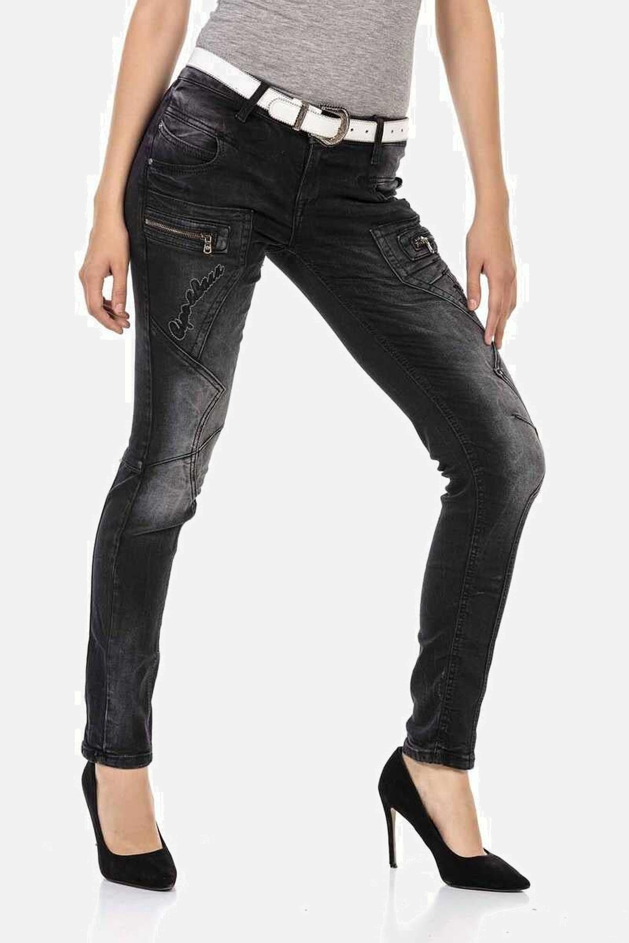 Cipo & Baxx Slim-fit-Jeans »Jeans«, mit Verschiedenen Ziernähte, WD437