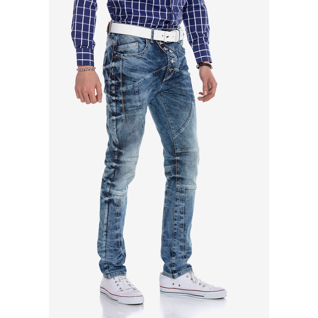 Cipo & Baxx Bequeme Jeans »CD346«