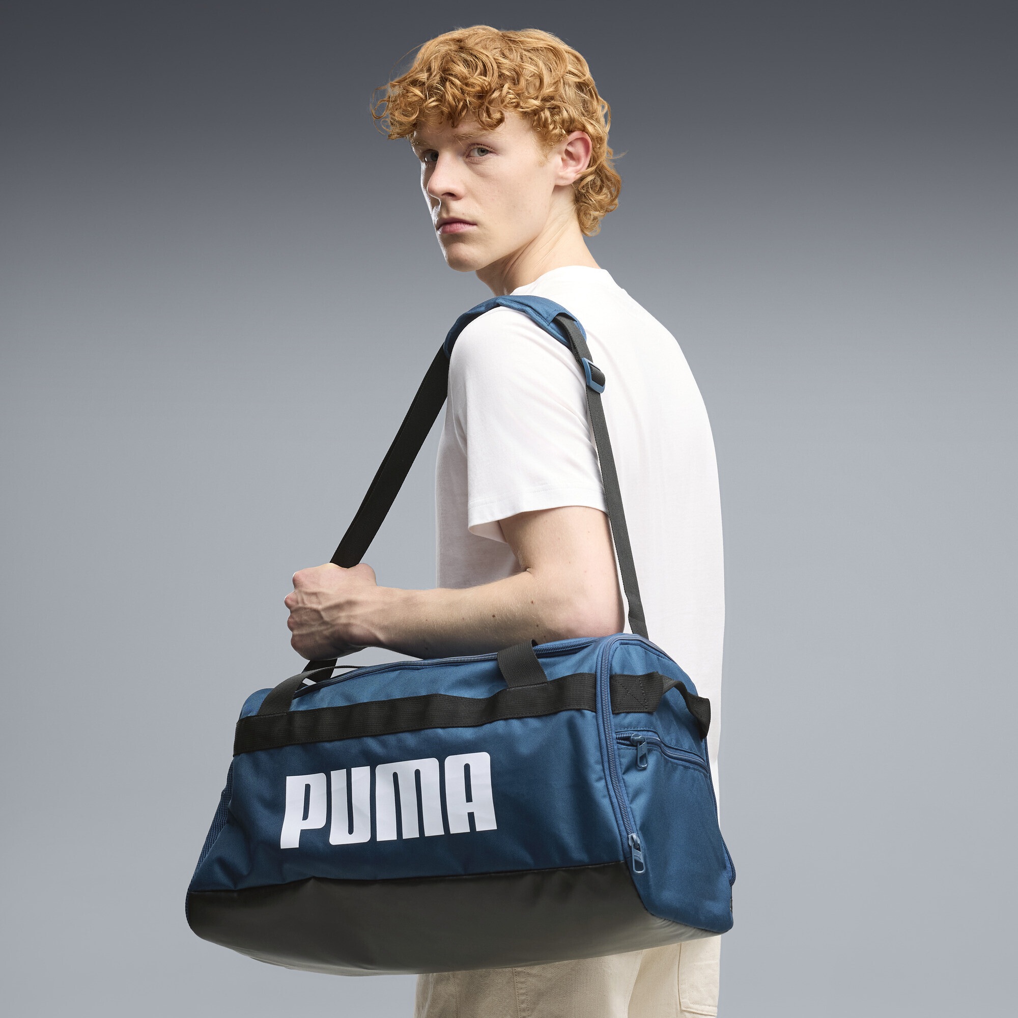 PUMA Sporttasche »Challenger 35L Kleine Sporttasche Jugendliche und Erwachsene«